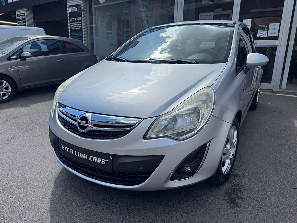 Opel Corsa 1.2i 3Porte Airco Gps Jante Regulateur de vitesses Carnet Garantie