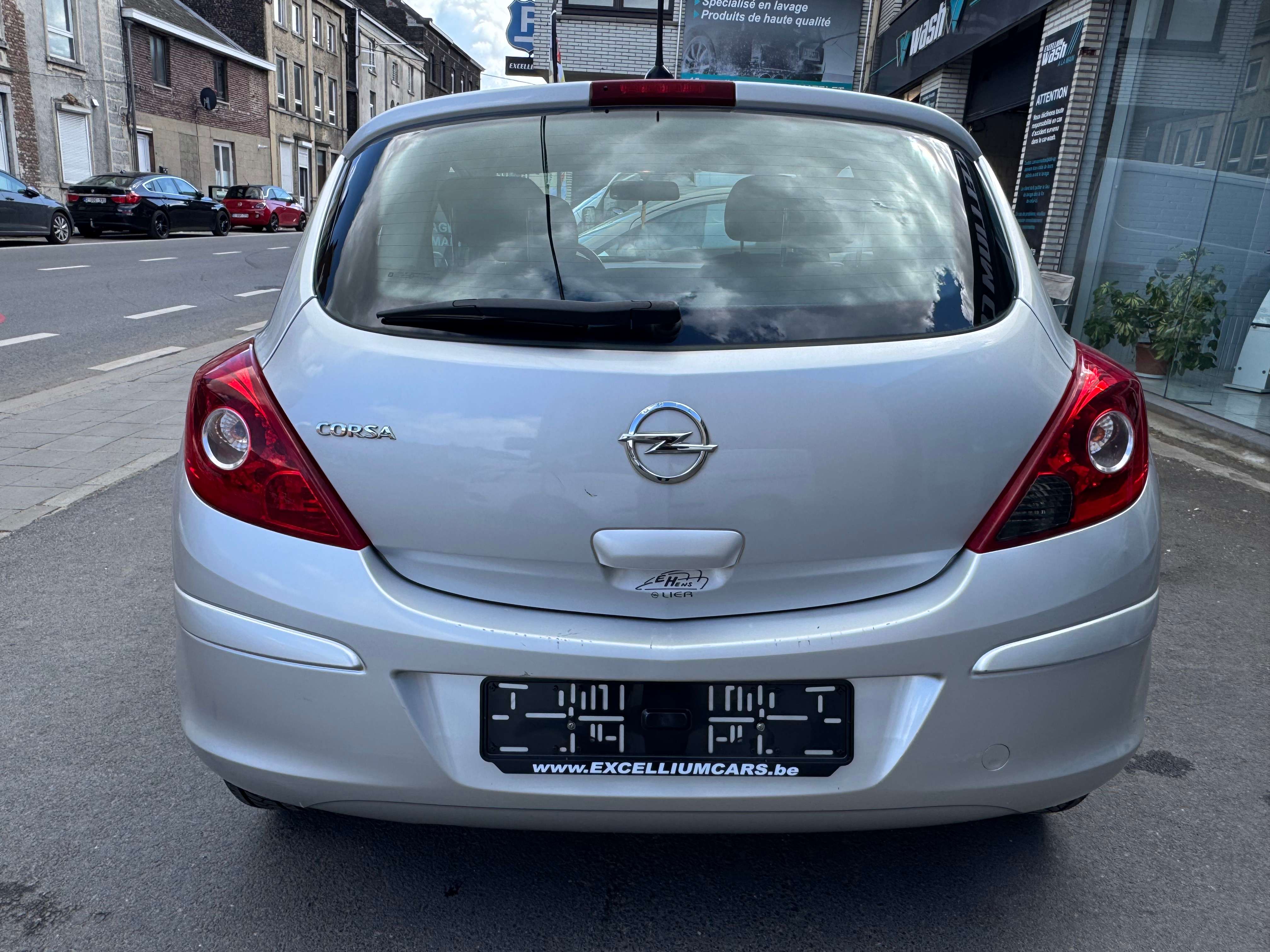 Opel Corsa 1.2i 3Porte Airco Gps Jante Regulateur de vitesses Carnet Garantie