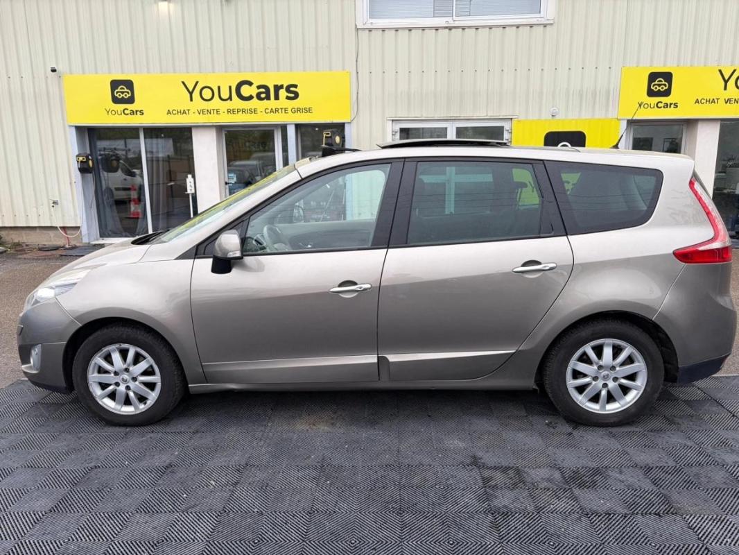 Renault Scenic Grand III 1.9 dCi 131 cv CARPLAY - TOIT OUVRANT SIEGE CHAUFFANT/ELECTRIQUE