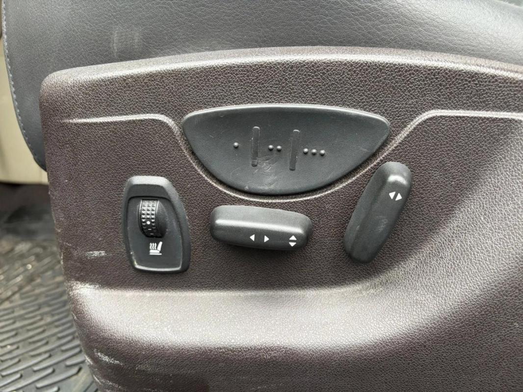 Renault Scenic Grand III 1.9 dCi 131 cv CARPLAY - TOIT OUVRANT SIEGE CHAUFFANT/ELECTRIQUE
