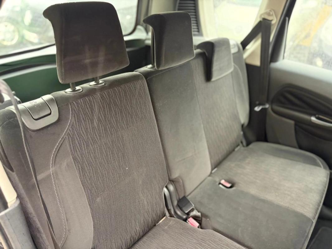 Citroen C3 1.6 HDi FAP 92 cv ATTELAGE - 2 EME MAIN RIEN A PREVOIR MOTEUR CHANGE