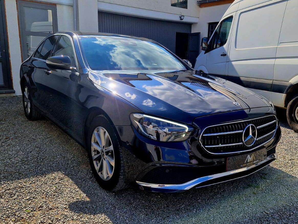 Mercedes-Benz E 200 D/ Automatique/ 9G-TRONIC/ Eclairage Ambiance