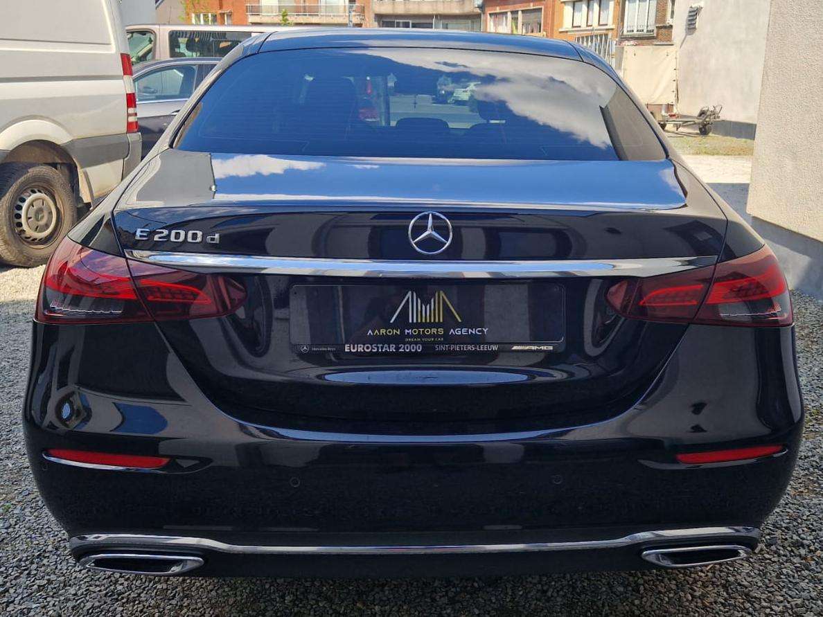 Mercedes-Benz E 200 D/ Automatique/ 9G-TRONIC/ Eclairage Ambiance
