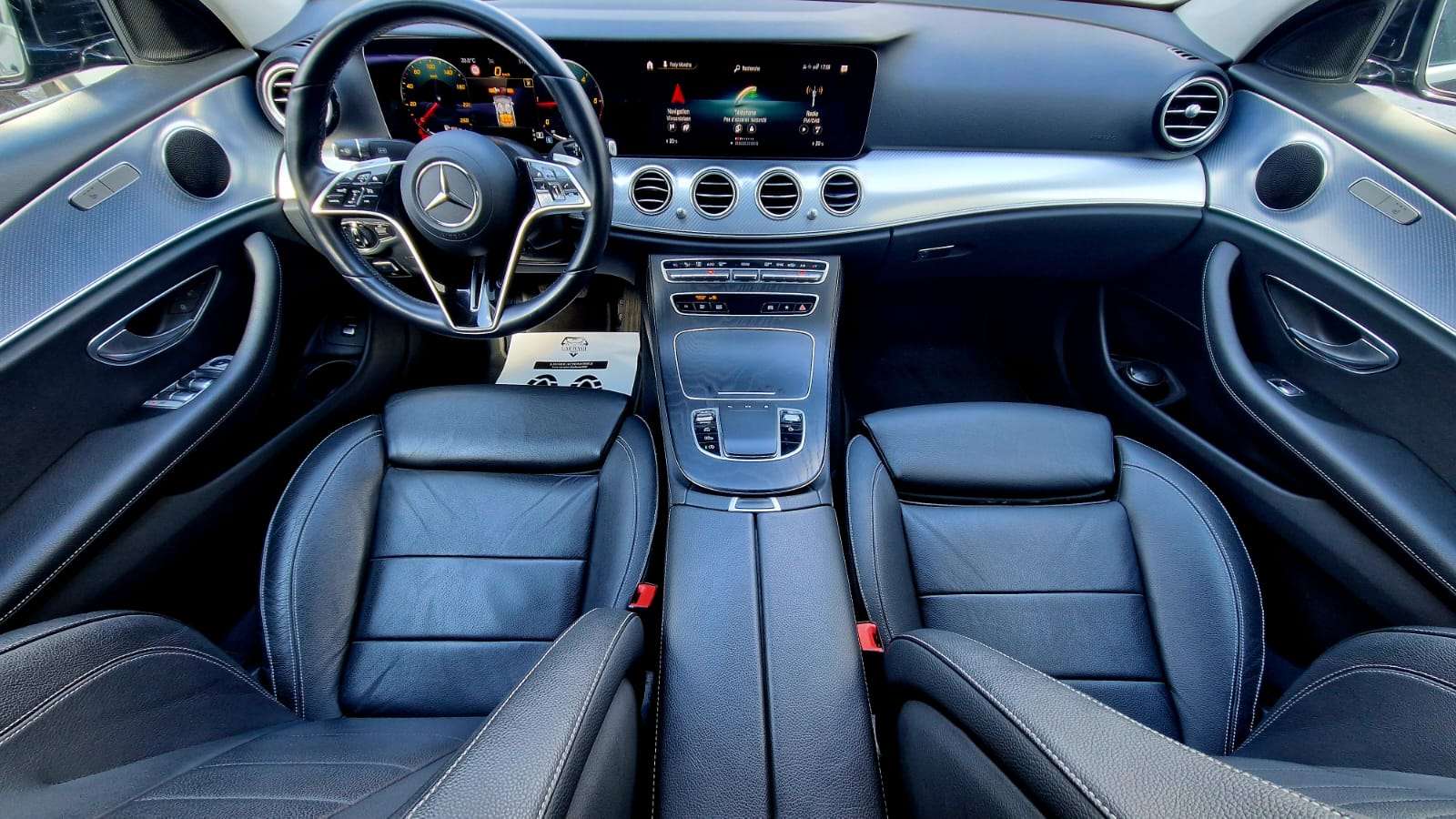 Mercedes-Benz E 200 D/ Automatique/ 9G-TRONIC/ Eclairage Ambiance
