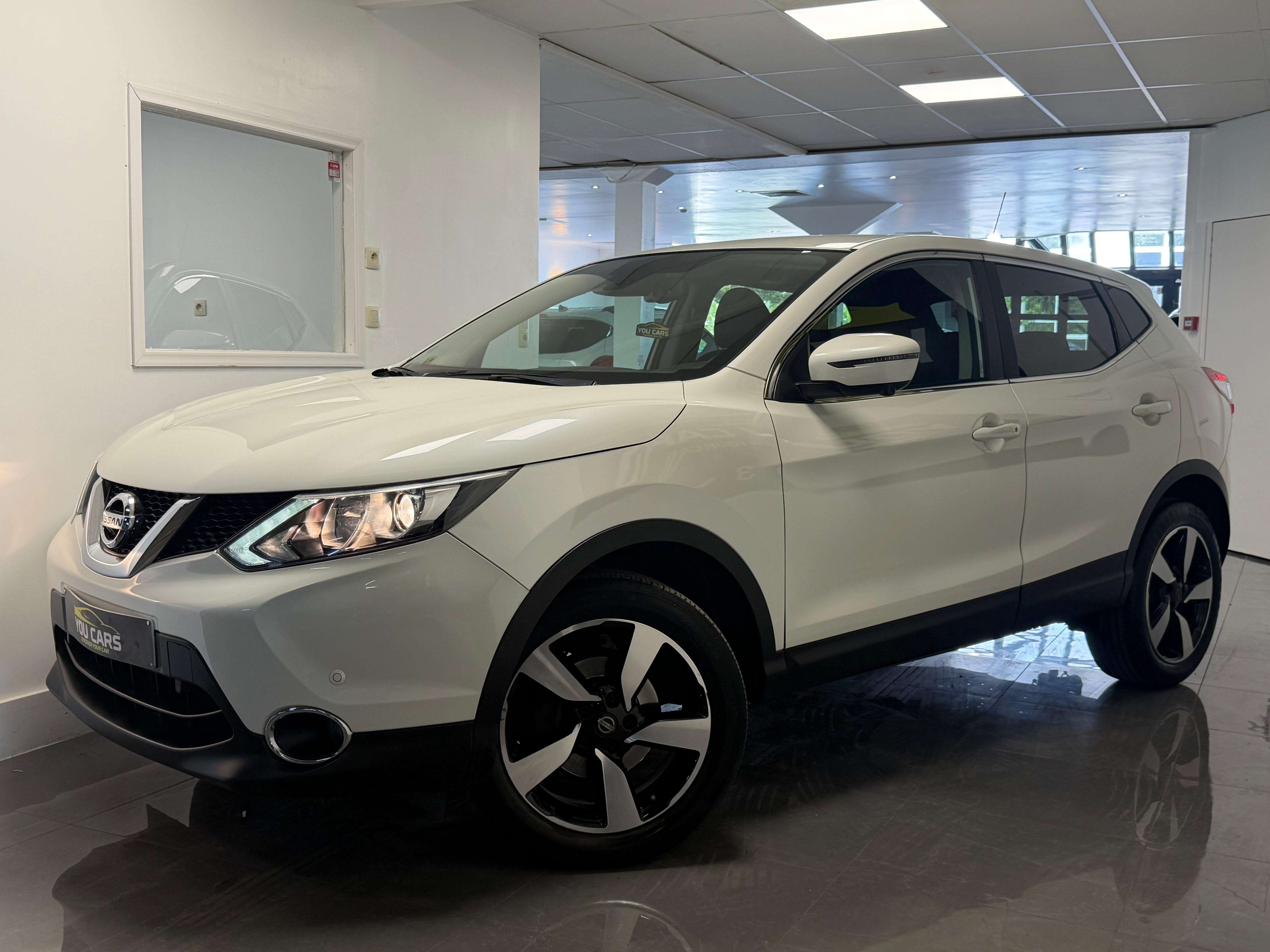 Nissan Qashqai Qashqai 1.2 DIG-T 2WD N-Connecta