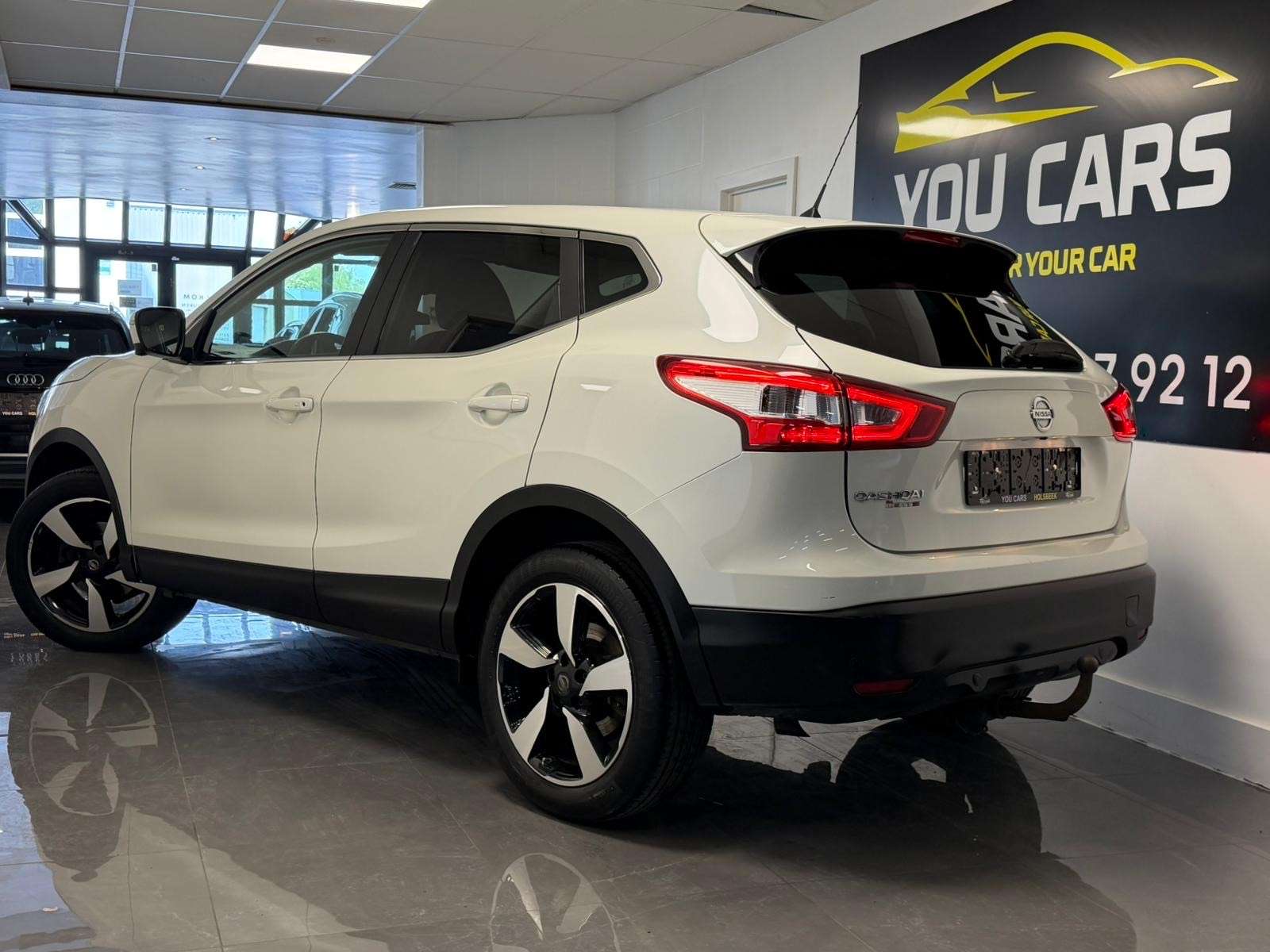 Nissan Qashqai Qashqai 1.2 DIG-T 2WD N-Connecta