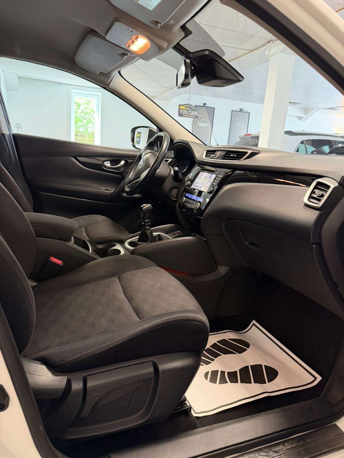 Nissan Qashqai Qashqai 1.2 DIG-T 2WD N-Connecta