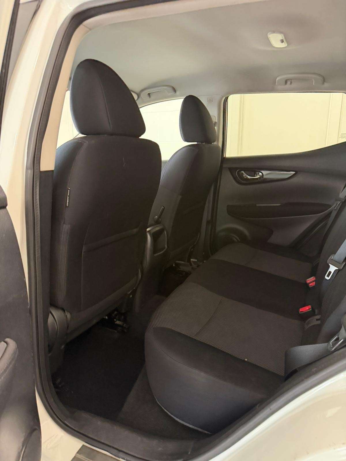 Nissan Qashqai Qashqai 1.2 DIG-T 2WD N-Connecta