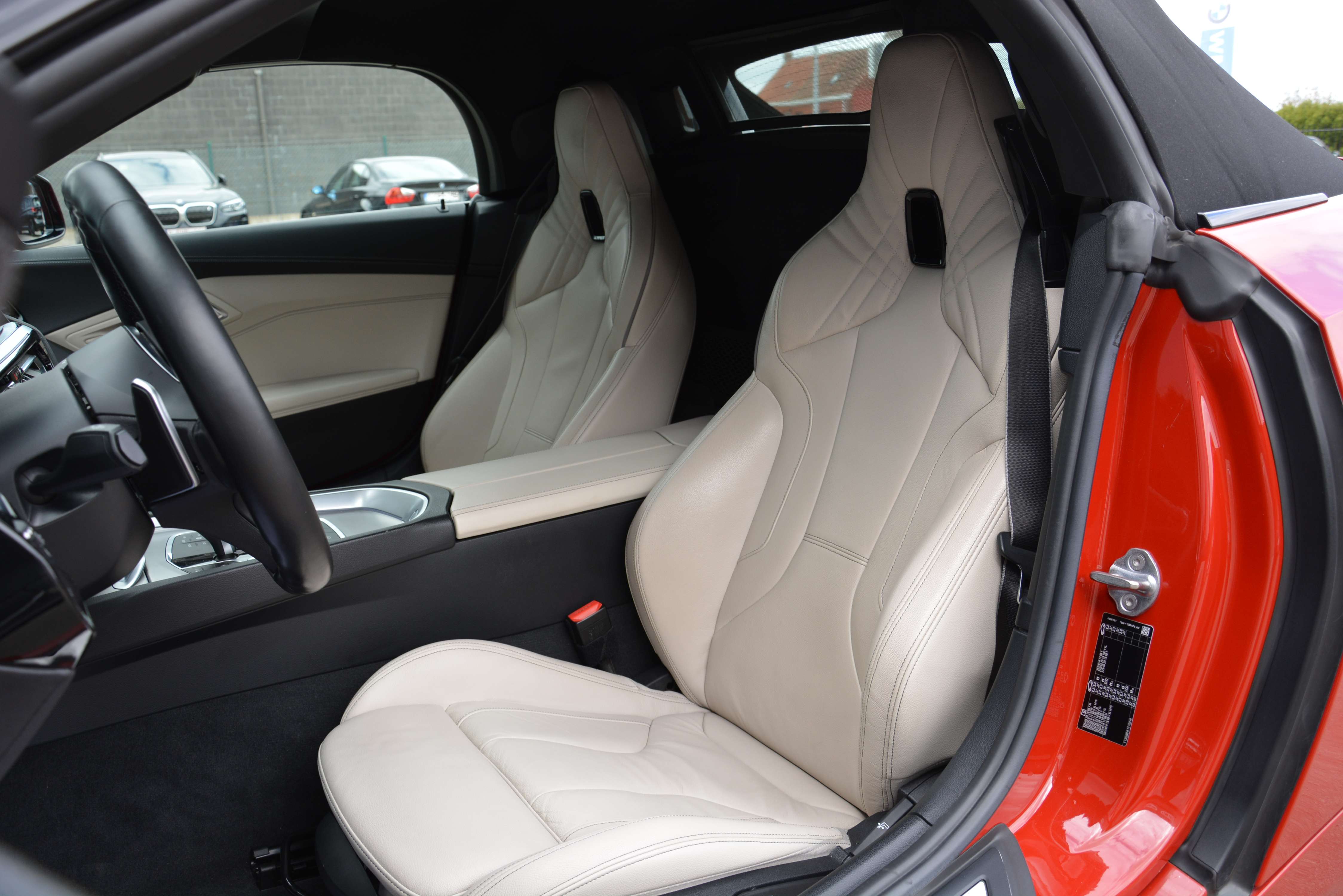 BMW Z4 sDrive30i M-Sport/ San Francisco Red/Keyless/H&K
