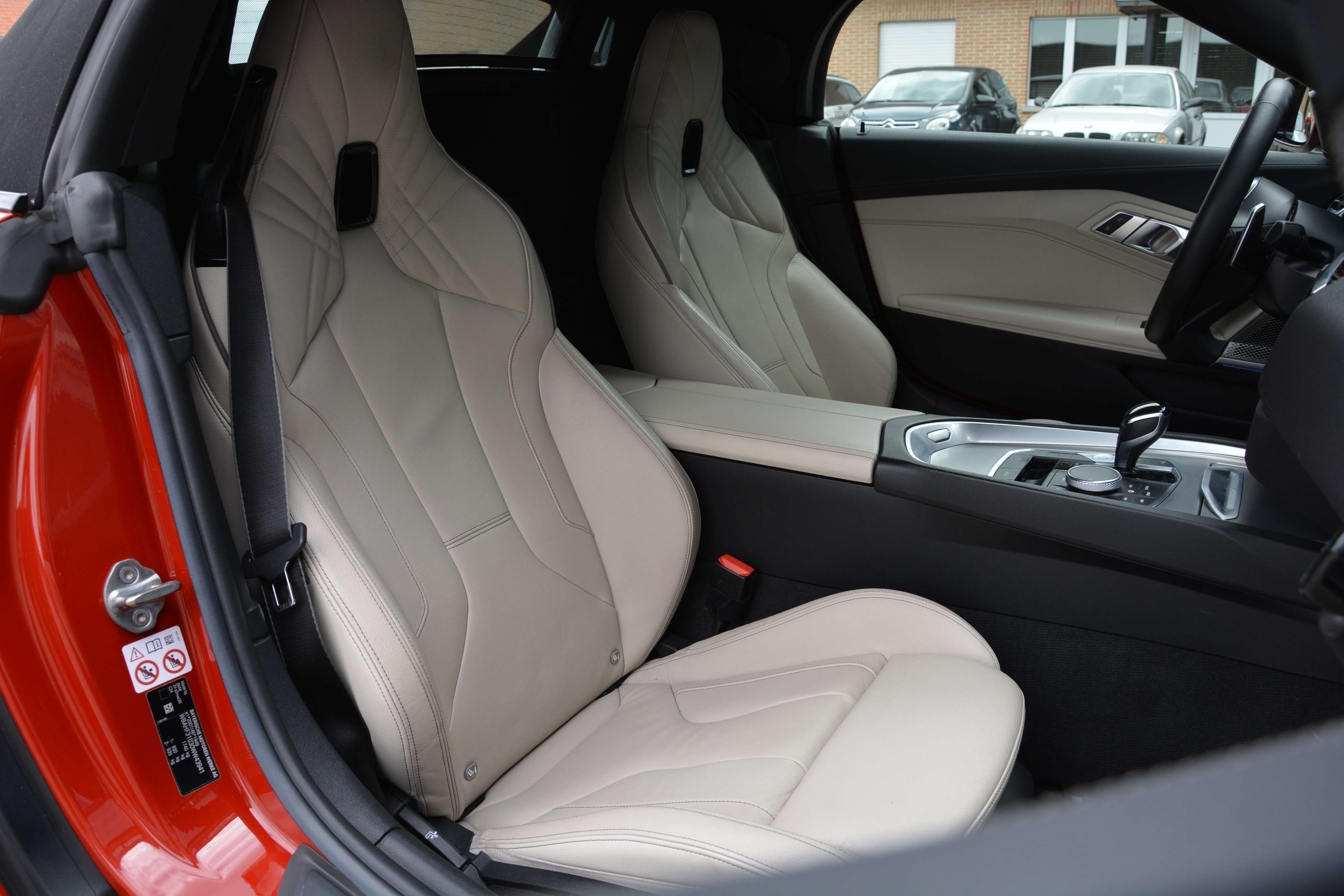 BMW Z4 sDrive30i M-Sport/ San Francisco Red/Keyless/H&K