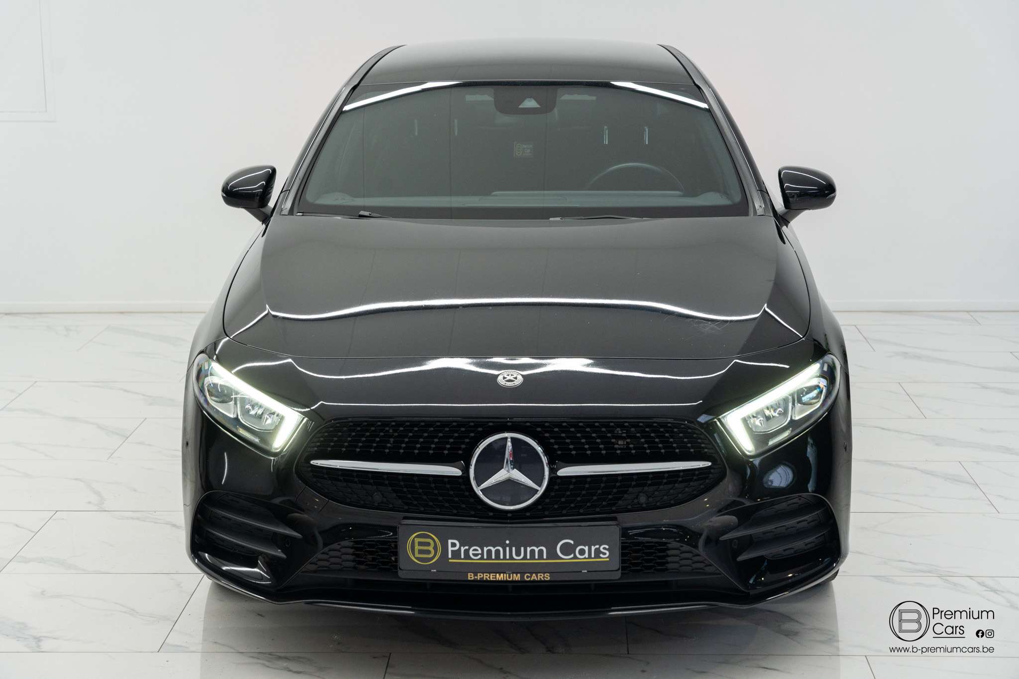 Mercedes-Benz A 250 e AMG line! Sedan! Cruise, Garantie, Ambient light!