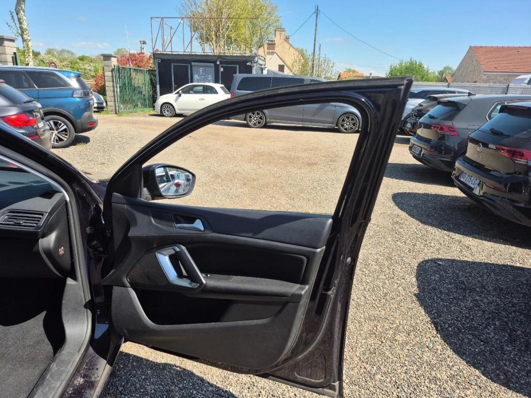 Peugeot 308 GENERATION-II 1.5 BLUEHDI 130 EAT8 Active Business 9992 Hors Taxes 1ÉRE MAIN
