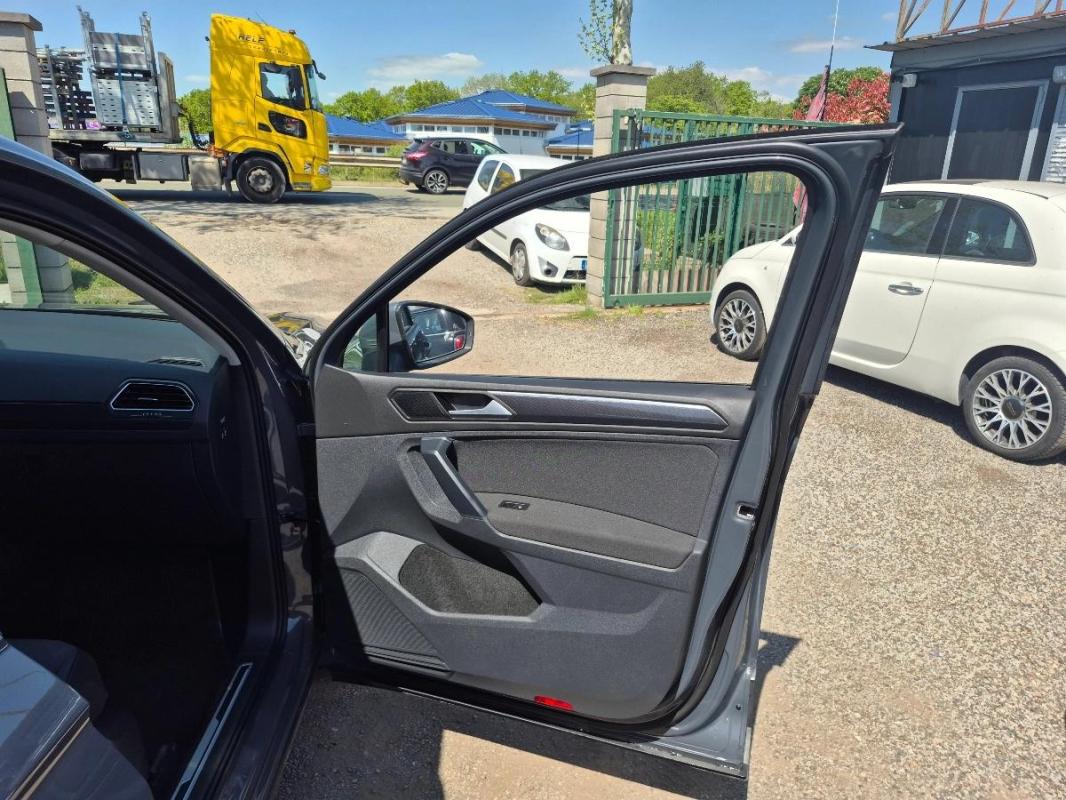 Volkswagen Tiguan 1.5 TSI 150 DSG7 LIFE BUSINESS 21658 HT 1ÉRE MAIN
