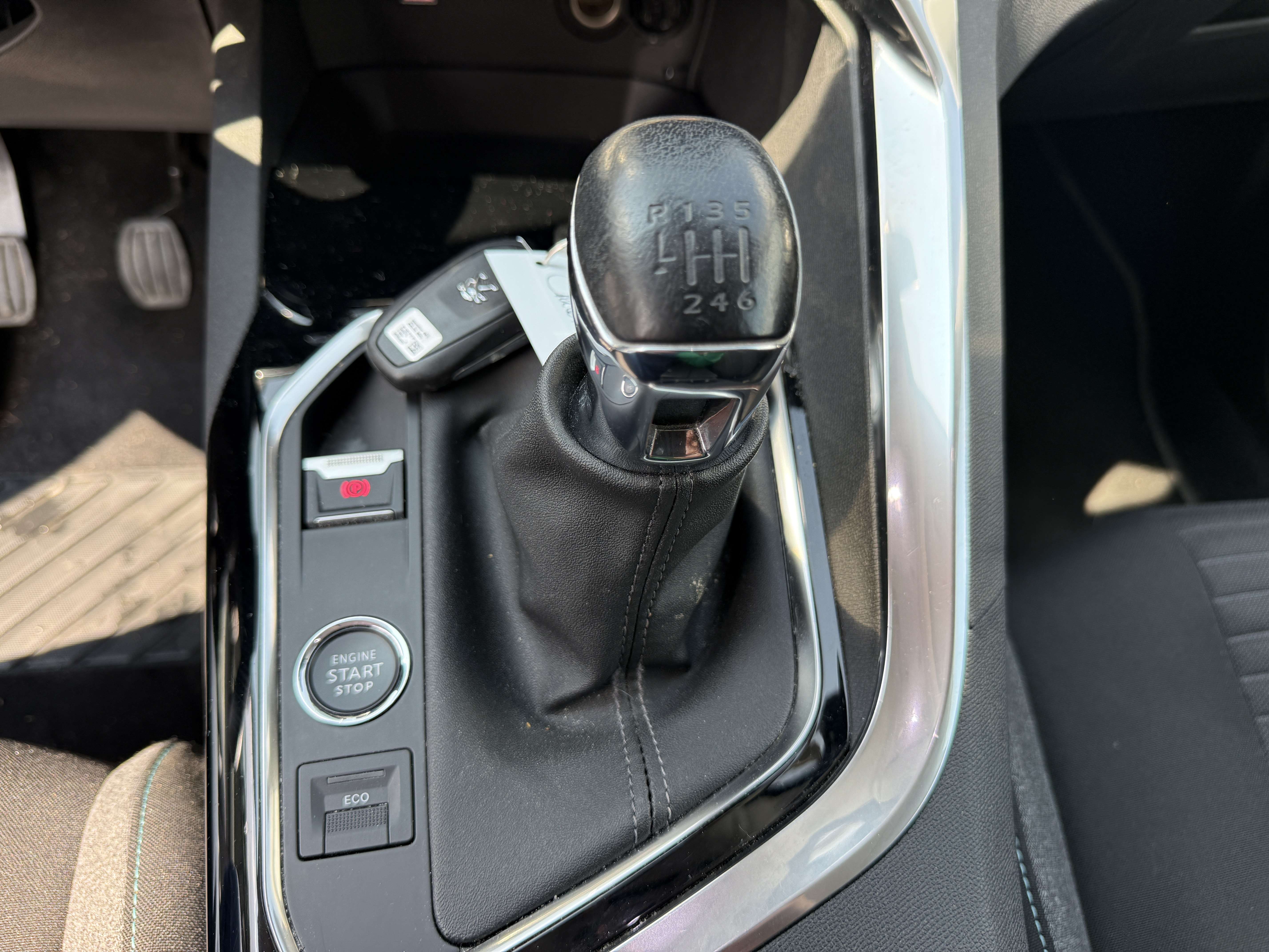Peugeot 3008 3008 1.2 PureTech Style