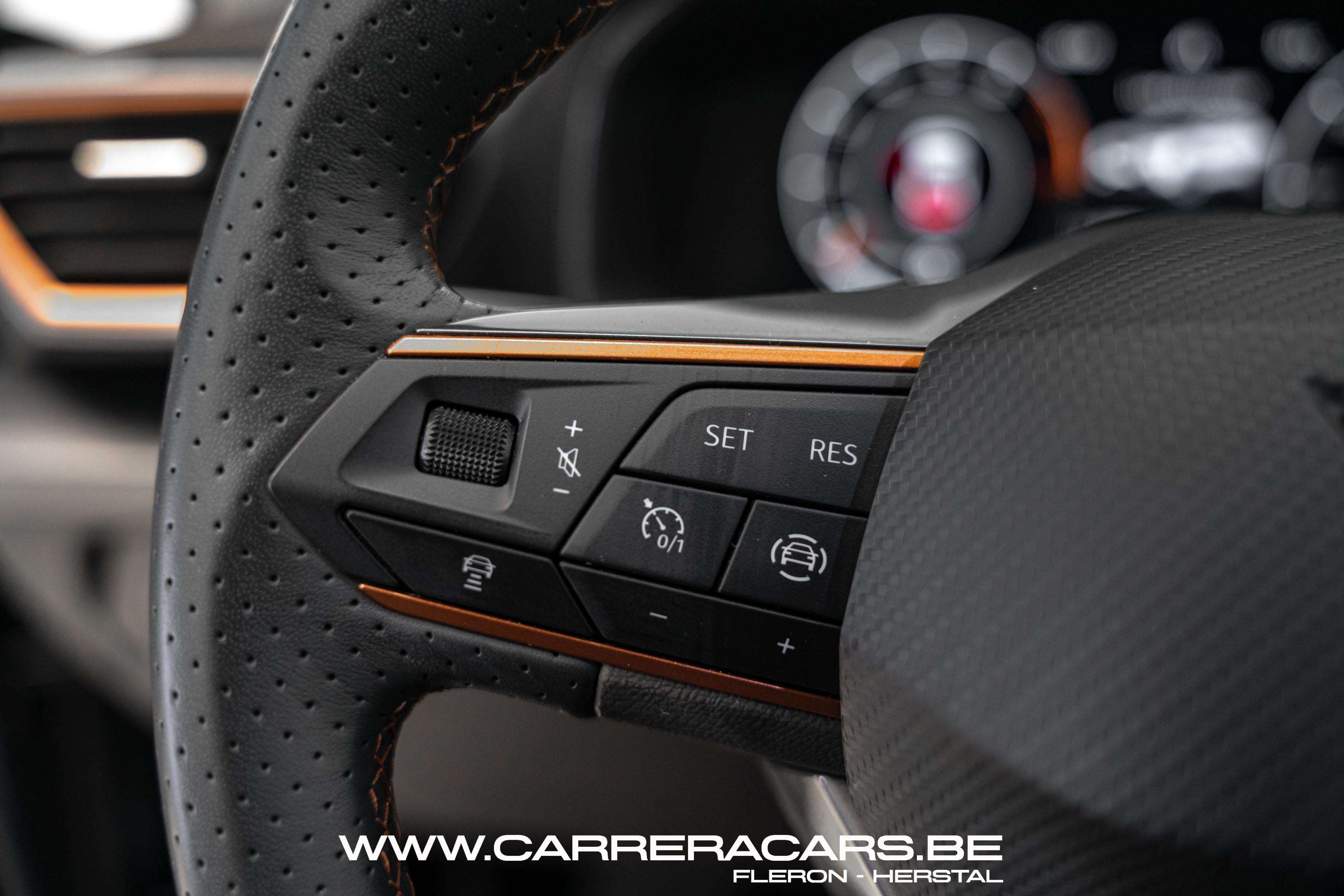 CUPRA Formentor 1.5 TSI*|PDC*CARPLAY*KEYLESS*CUIR*CRUISE ADAPTATIF*CLIMA*GARANTIE