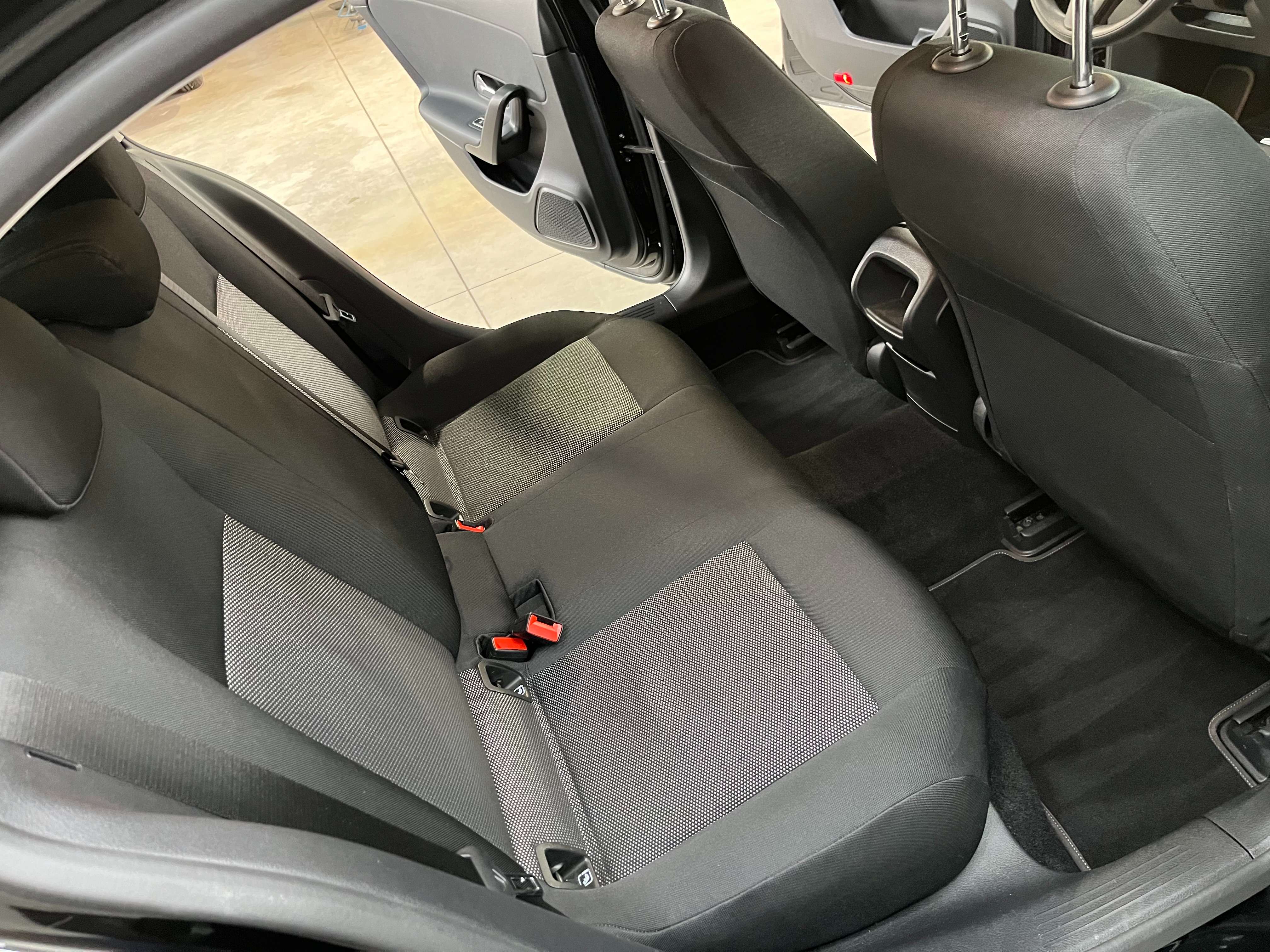 Mercedes-Benz A 180 d - Boite Auto - TVA récupérable