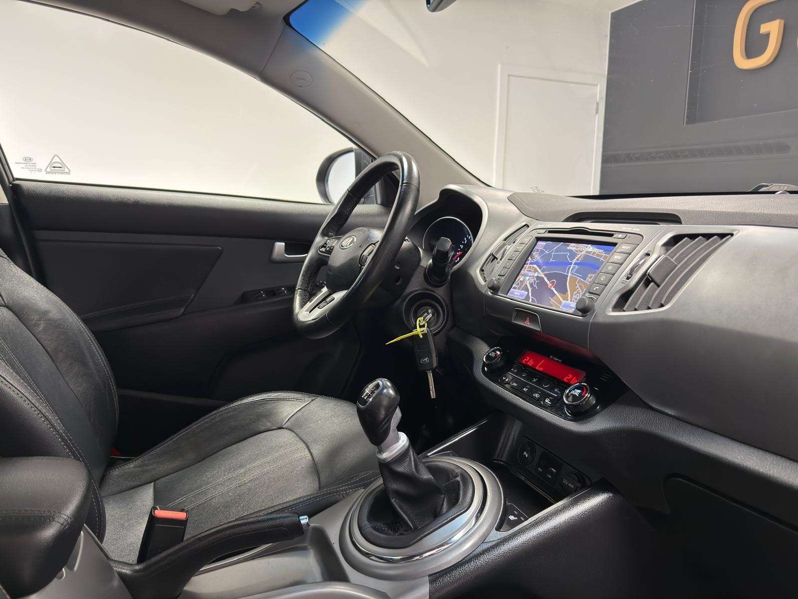 Kia Sportage Sportage 1.7 CRDi *GPS+CAMERA*CUIR*TOIT-PANO*LED
