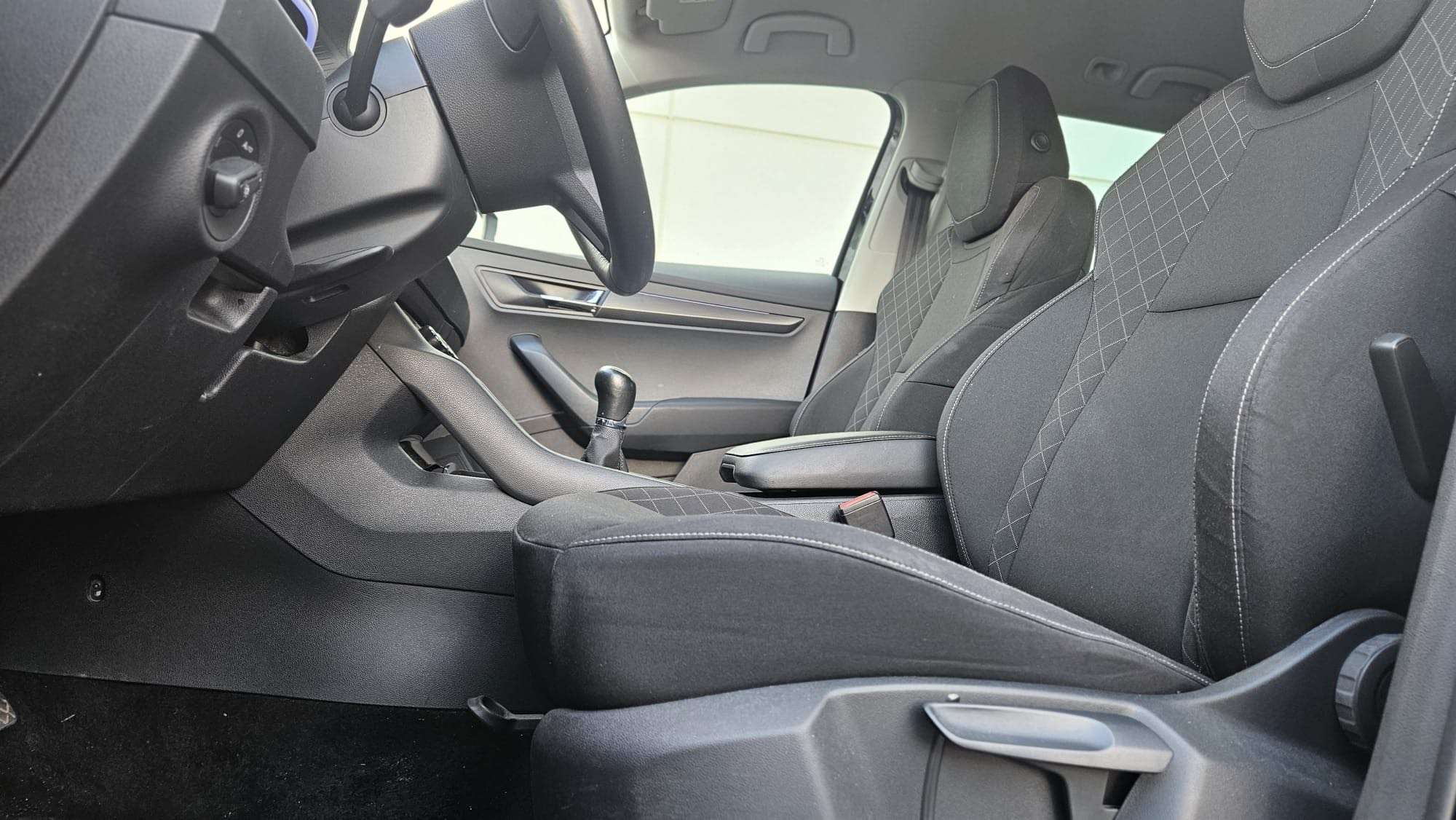 Skoda Karoq ** 1.0 Tsi - 2020 - Cockpit - Camera - Garantie**