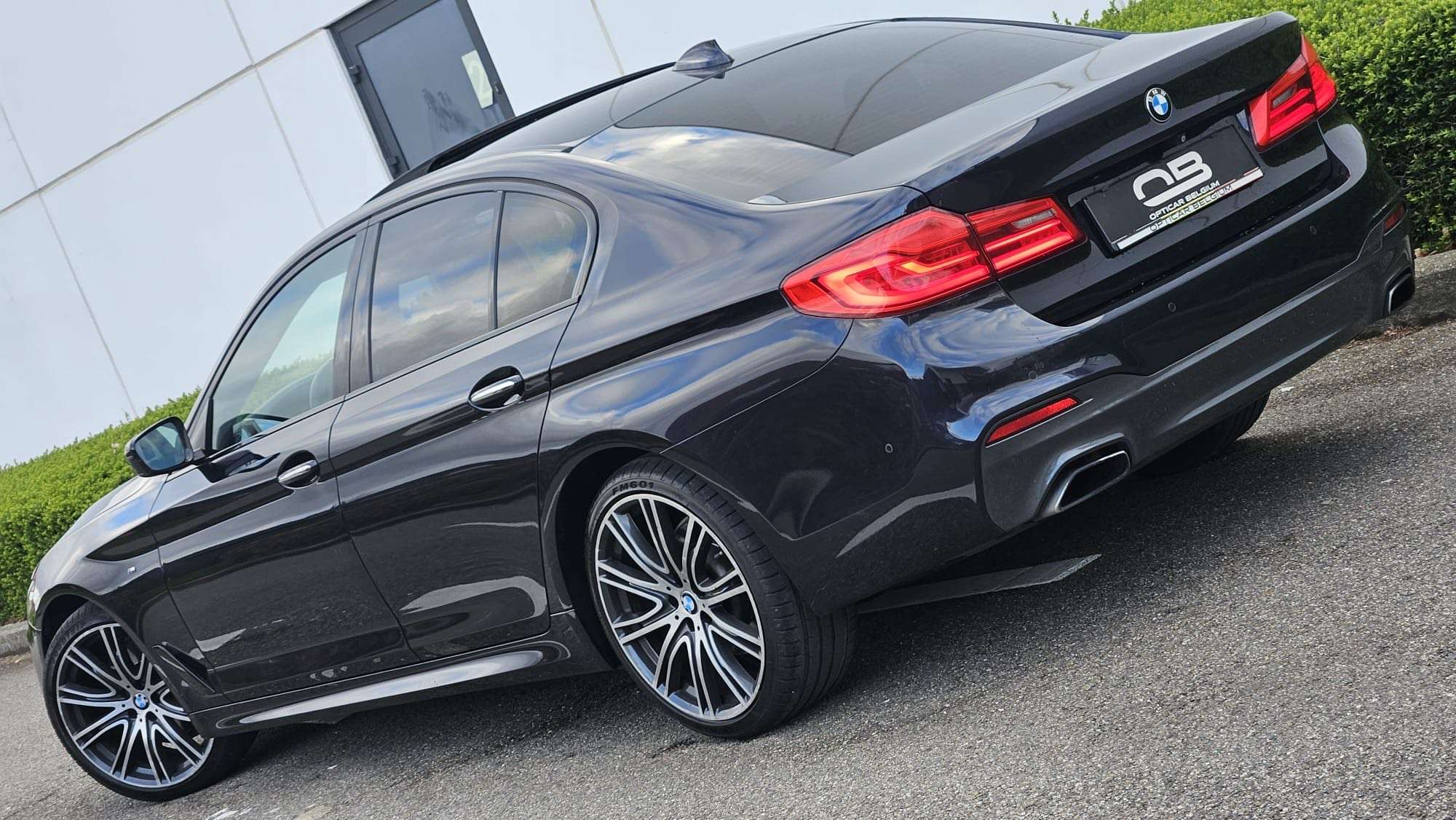 BMW 520 *** M Pack - Full option - 2018 - Carpass - Garant