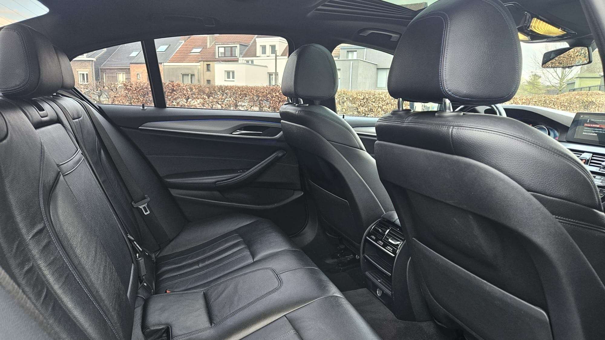 BMW 520 *** M Pack - Full option - 2018 - Carpass - Garant