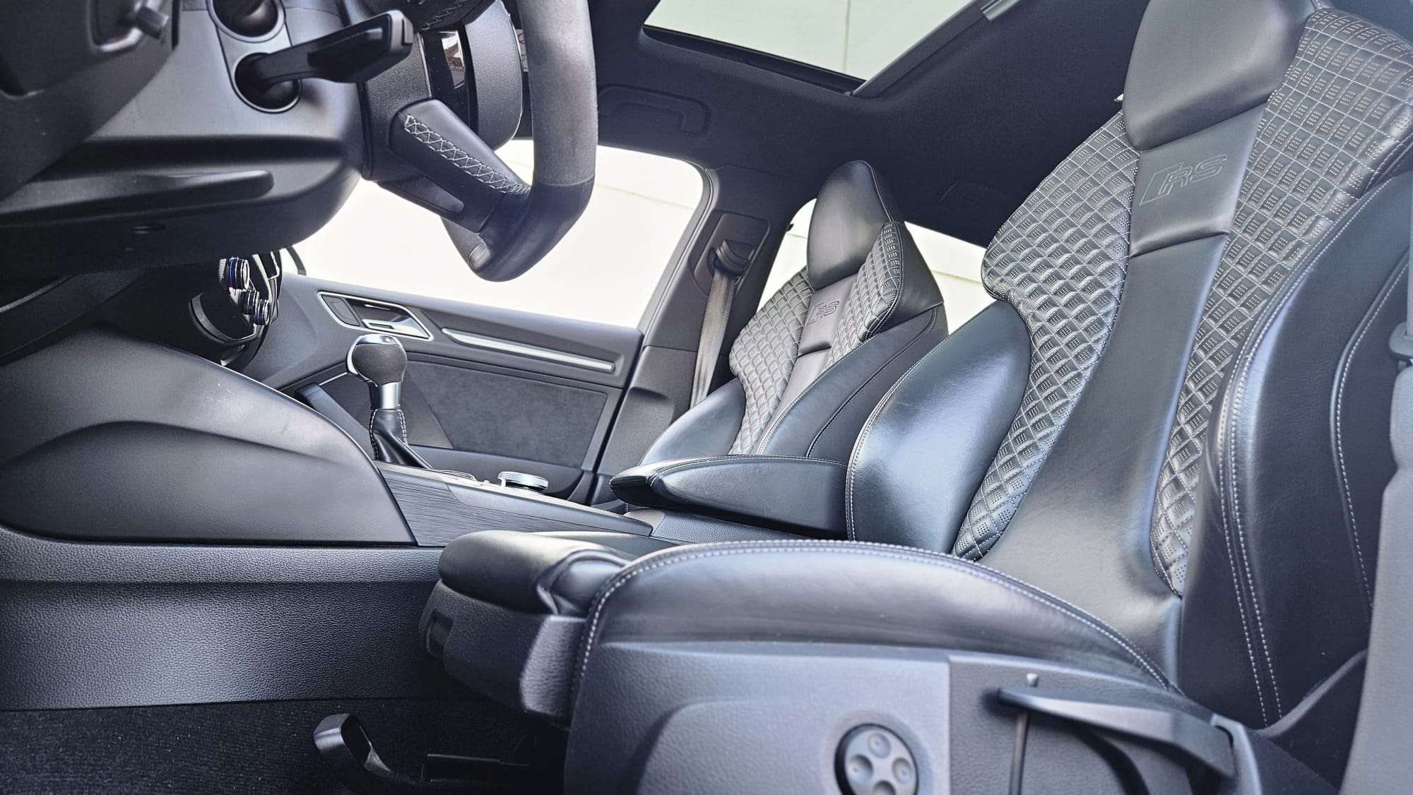 Audi RS3 *** RS interior - Pano - Camera - garantie ***