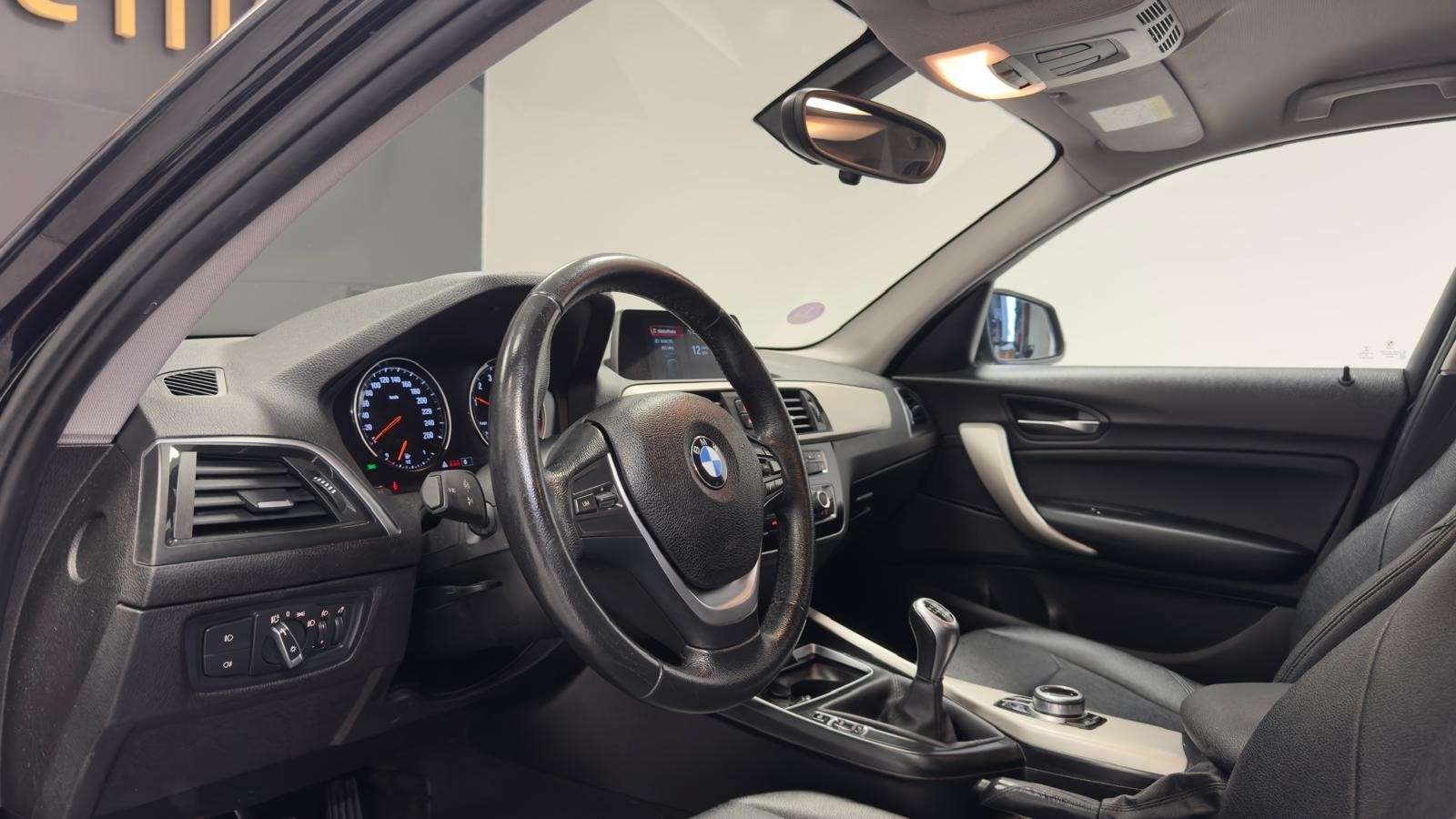 BMW 118 i  **GPS**CUIR**LED**GARANTIE 12 MOIS**