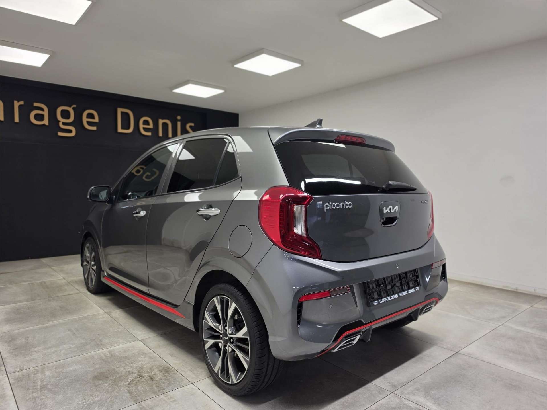 Kia Picanto Picanto 1.2i GT Line*BOITE-AUTO*GPS+CAMERA*LED*LED