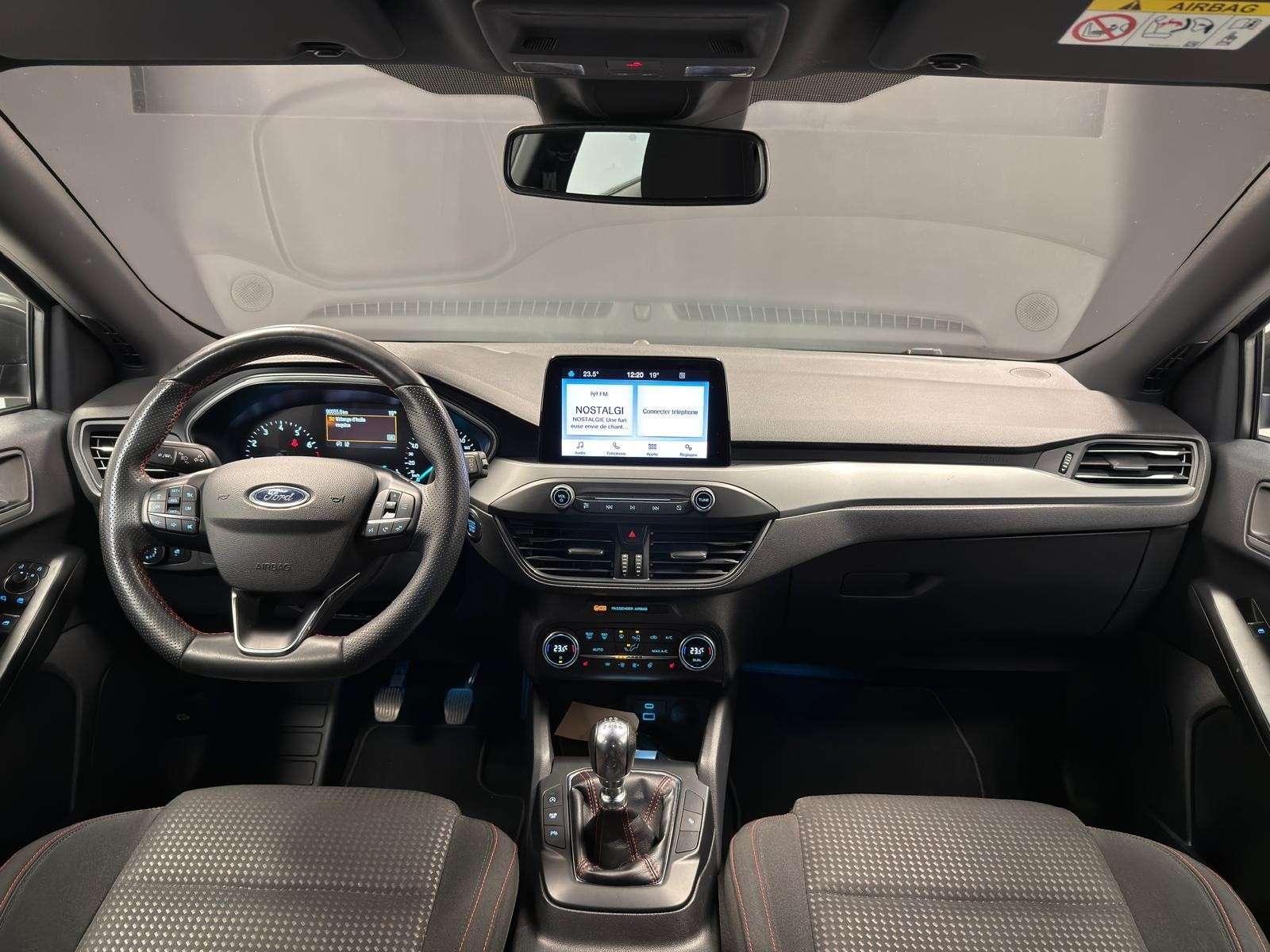 Ford Focus Focus 1.0 EcoBoost ST-Line*NEW MOD*GPS+CAMERA*LED