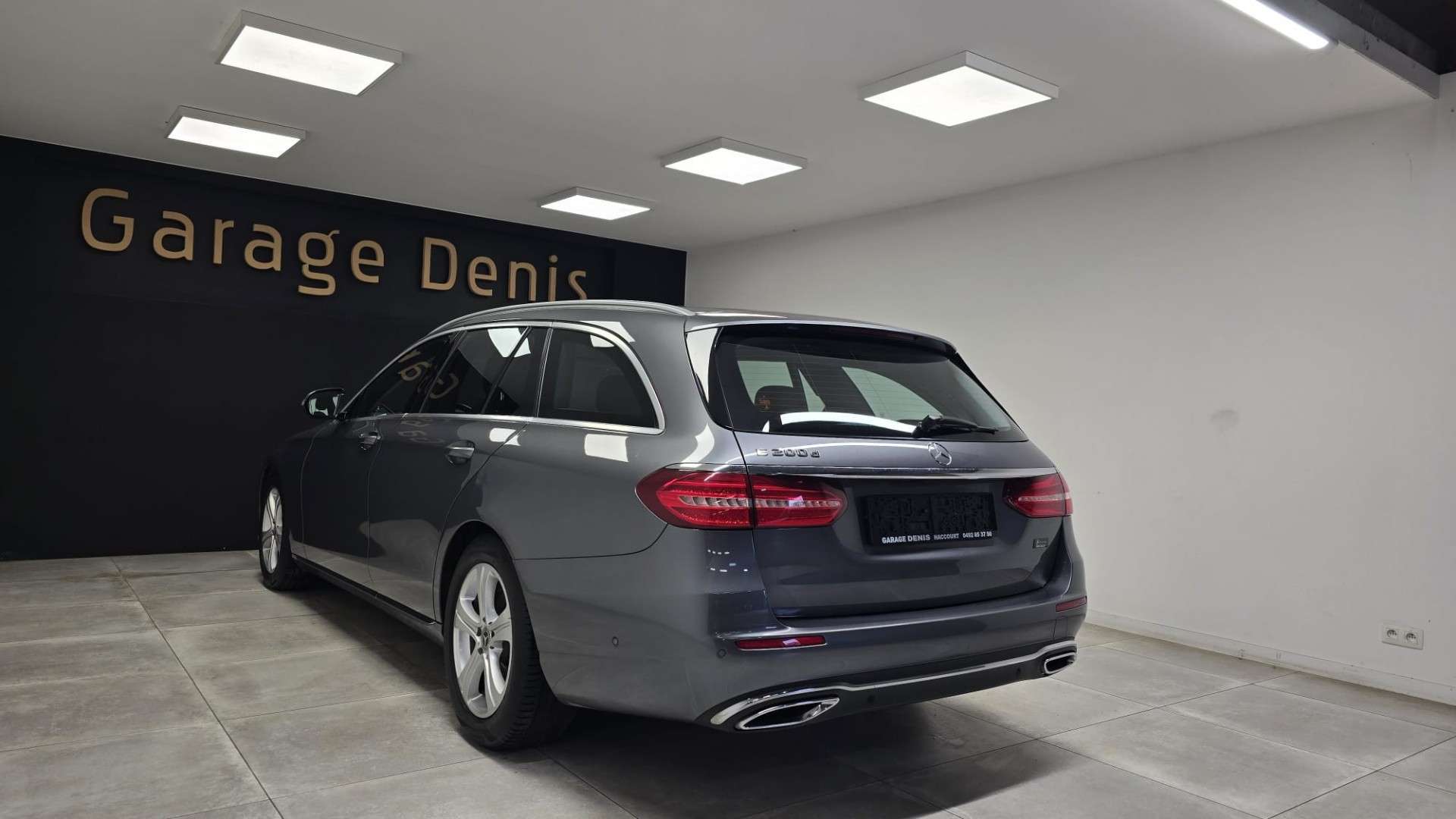 Mercedes-Benz E 200 GPS**Automatique**Siege Chauffant/Ventilé