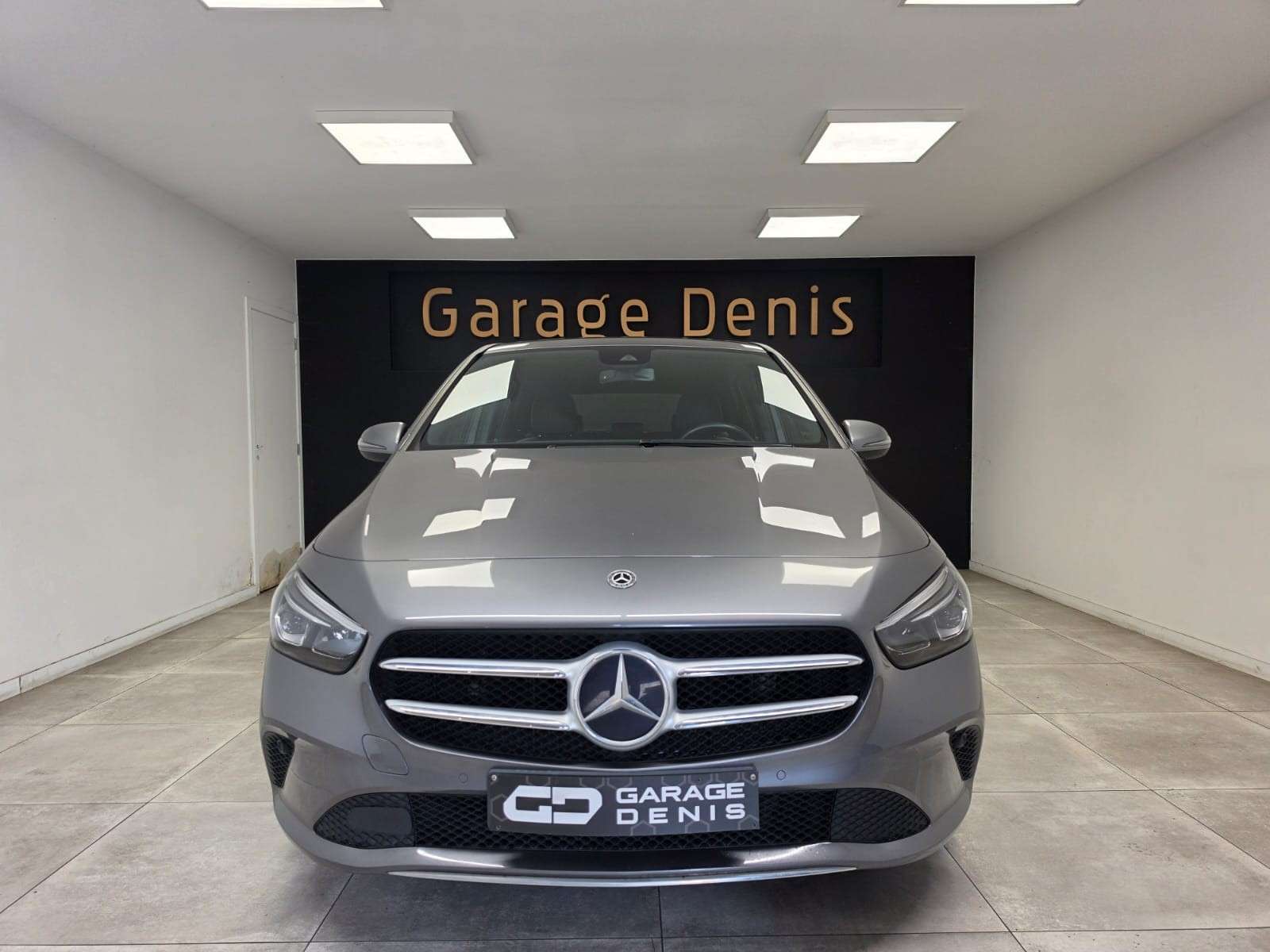 Mercedes-Benz B 180 B 180 d Launch Edition**GPS+CAMERA**LED**CUIR**GAR