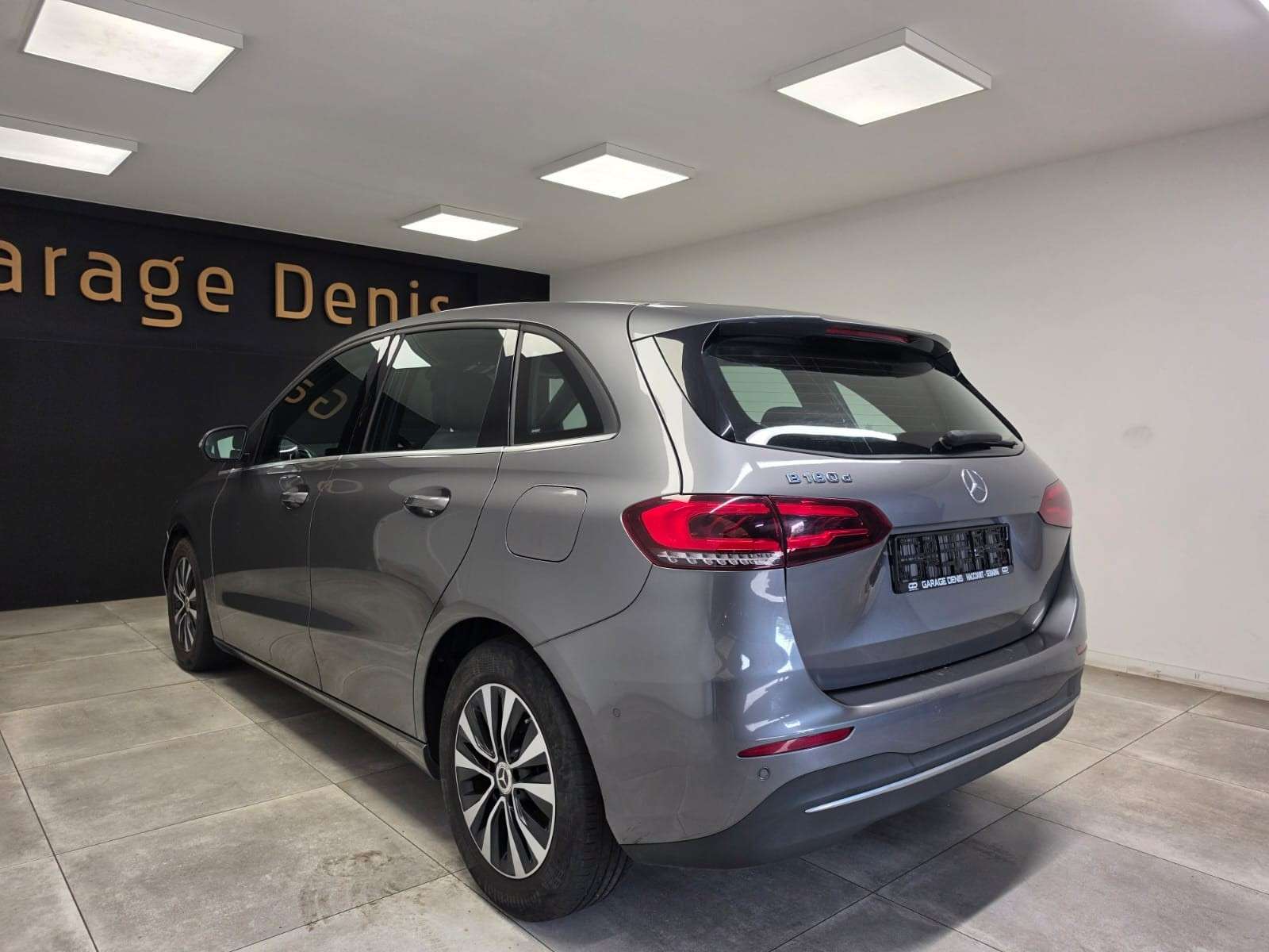 Mercedes-Benz B 180 B 180 d Launch Edition**GPS+CAMERA**LED**CUIR**GAR