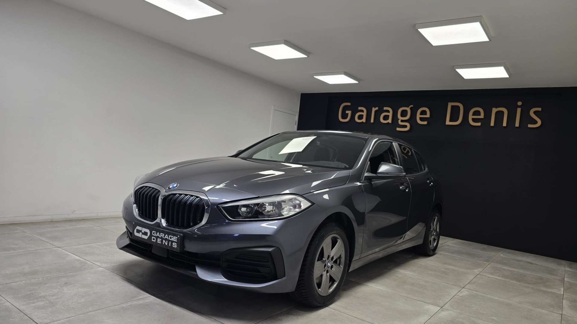 BMW 116 d GPS**Garantie 12 mois**Capteur de stationnement
