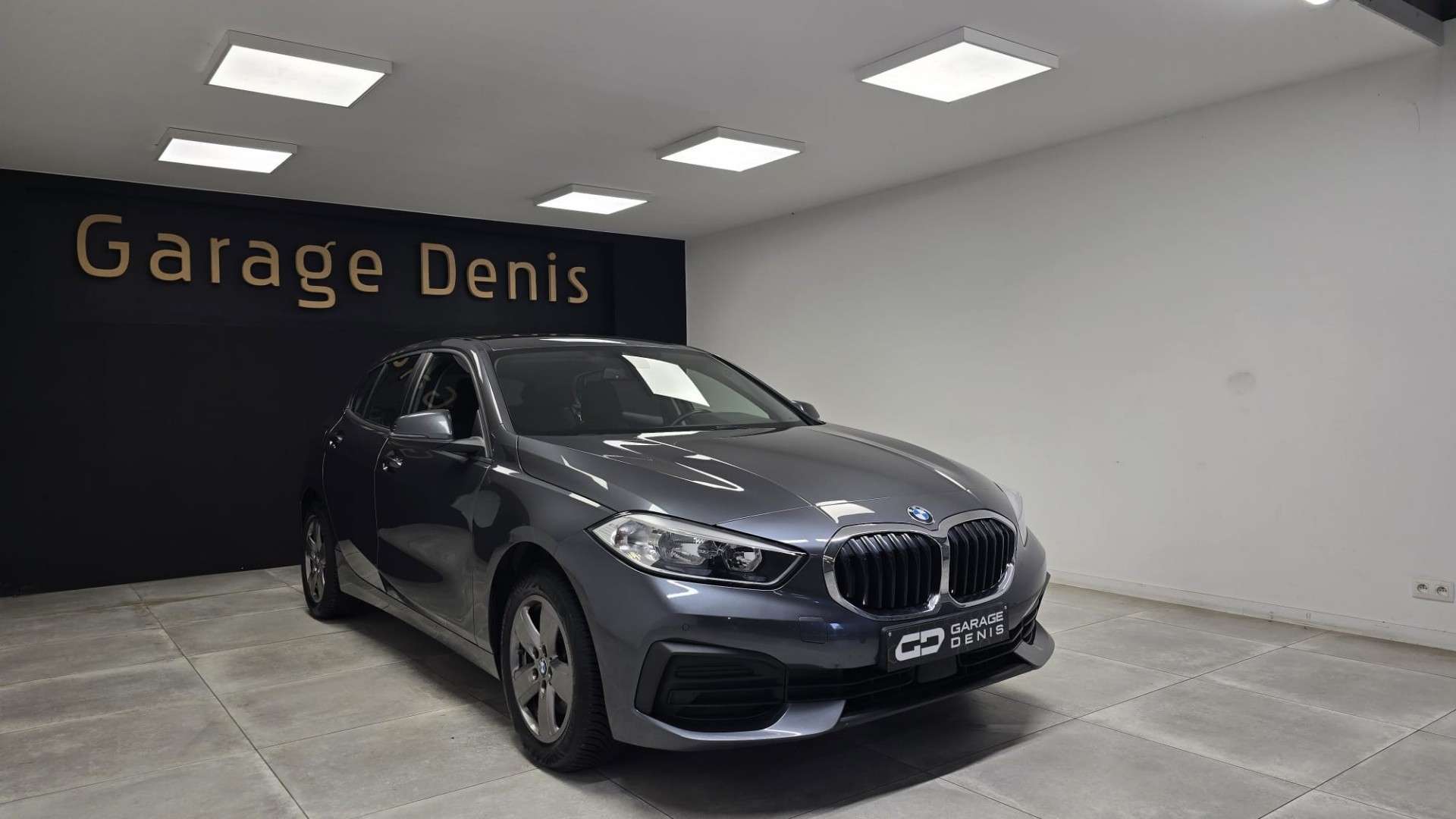BMW 116 d GPS**Garantie 12 mois**Capteur de stationnement