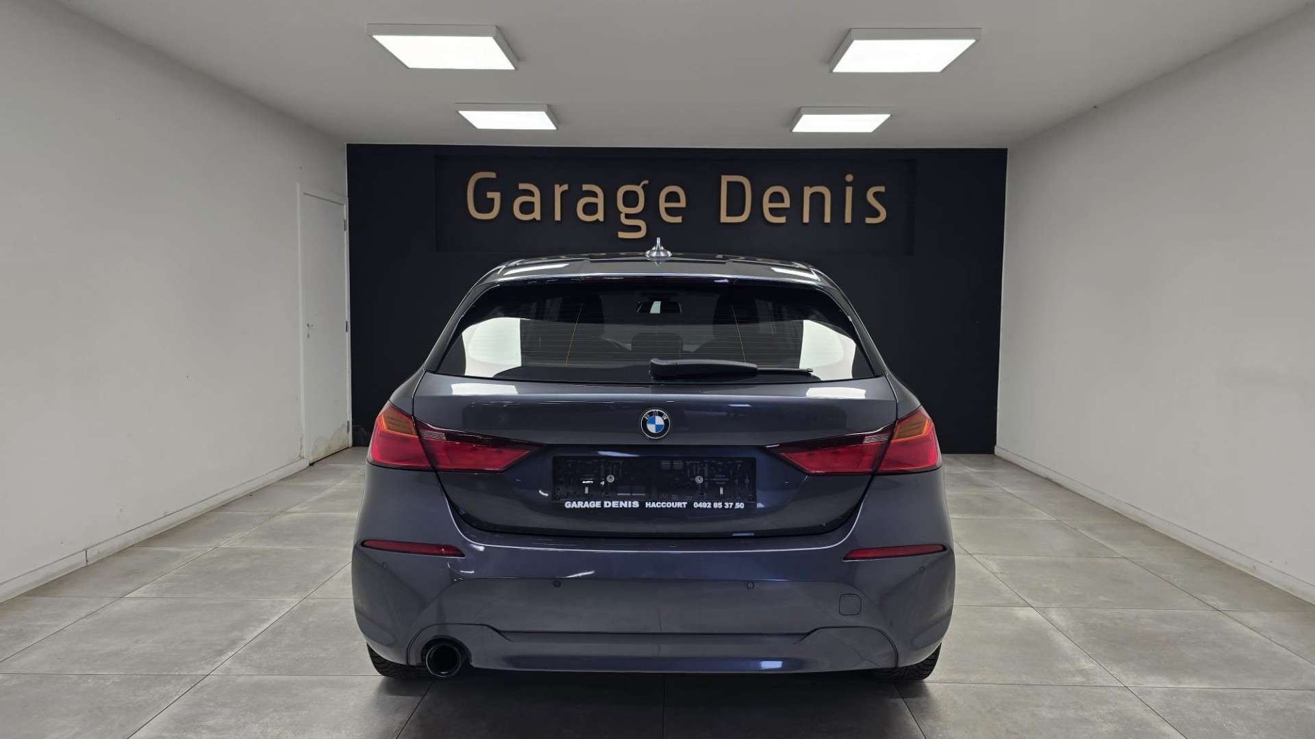 BMW 116 d GPS**Garantie 12 mois**Capteur de stationnement