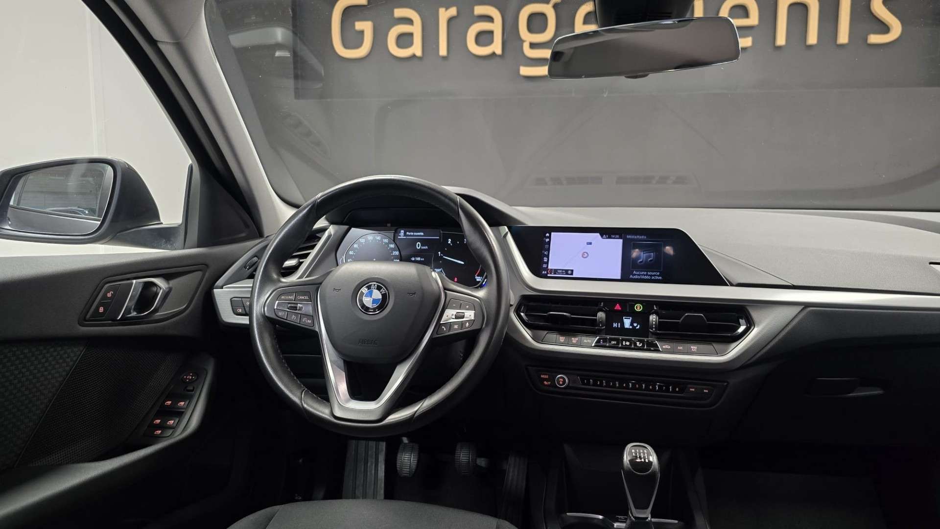 BMW 116 d GPS**Garantie 12 mois**Capteur de stationnement