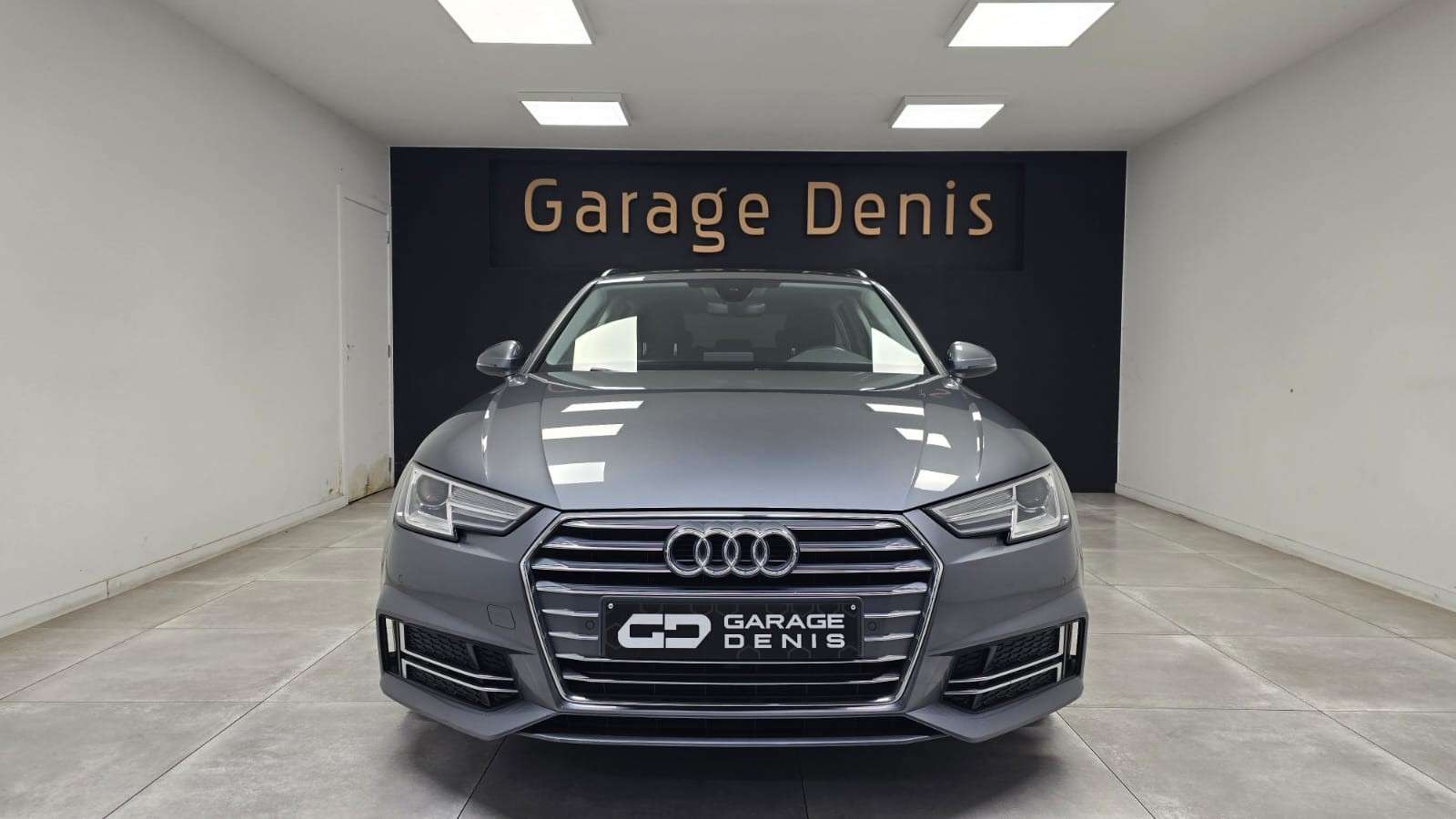 Audi A4 A4 Avant 2.0 TDi S LINE*BOITE-AUTO**GPS+CAMERA*LED