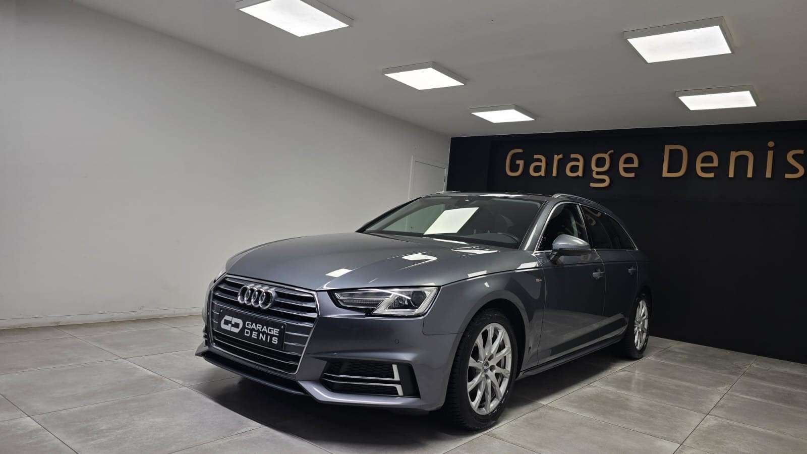 Audi A4 A4 Avant 2.0 TDi S LINE*BOITE-AUTO**GPS+CAMERA*LED
