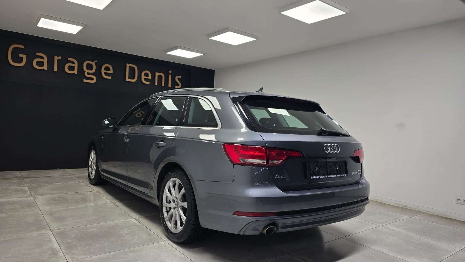 Audi A4 A4 Avant 2.0 TDi S LINE*BOITE-AUTO**GPS+CAMERA*LED