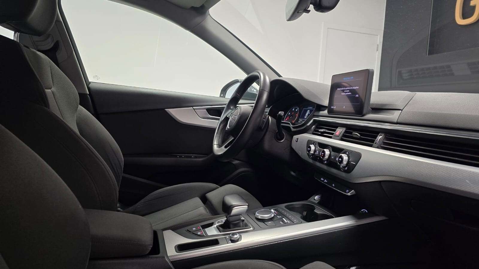 Audi A4 A4 Avant 2.0 TDi S LINE*BOITE-AUTO**GPS+CAMERA*LED