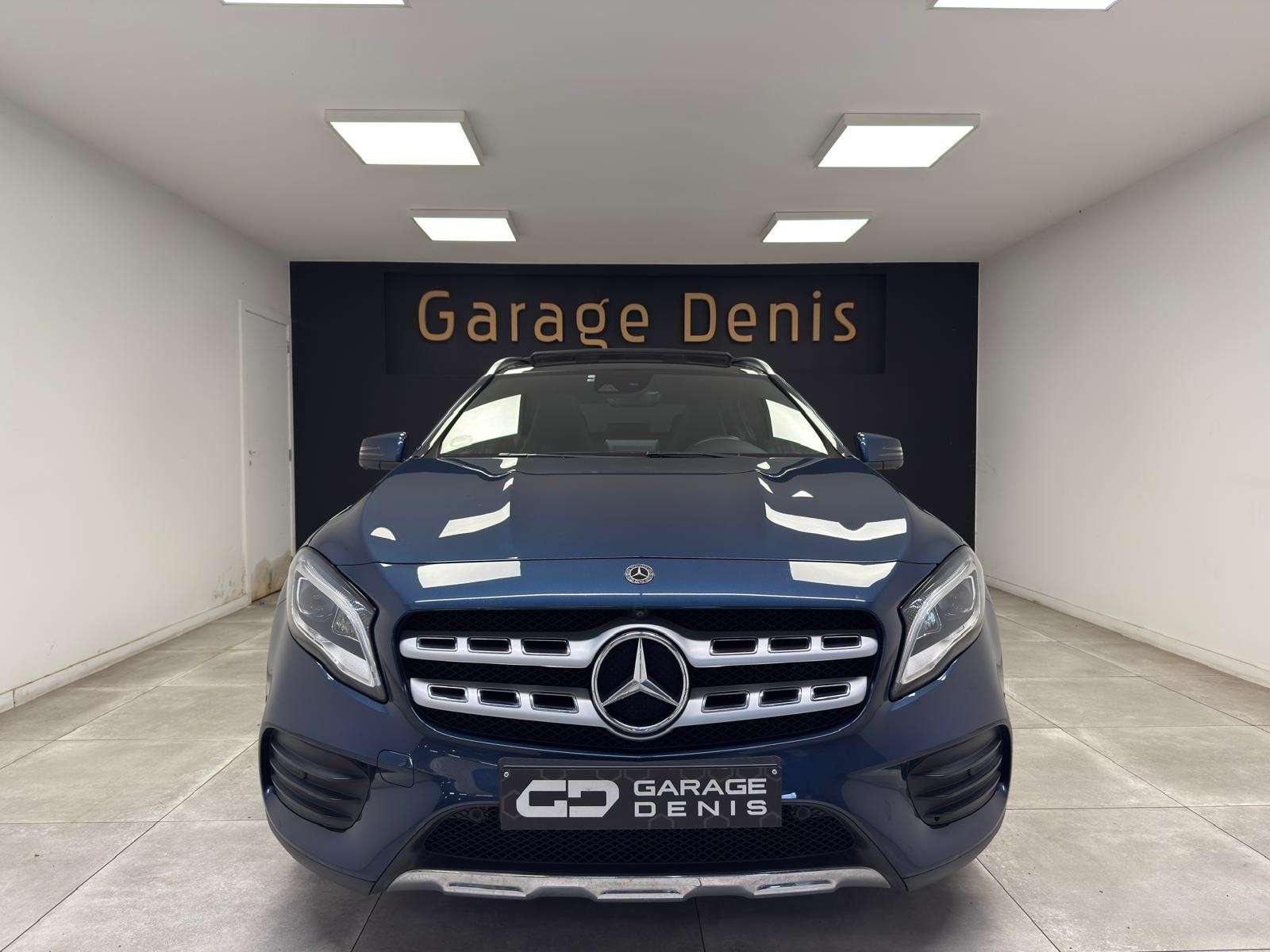 Mercedes-Benz GLA 180 GLA 180 PACK AMG GPS+CAMERA*TOIT-PANO*LED*GARANTIE