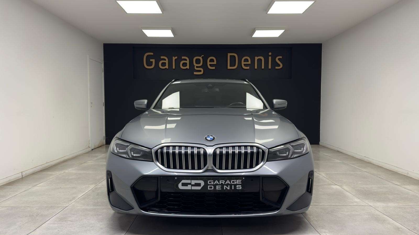 BMW 318 NEW MOD PACK M*GPS+CAMERA*LED*CUIR*GARANTIE 12MOIS