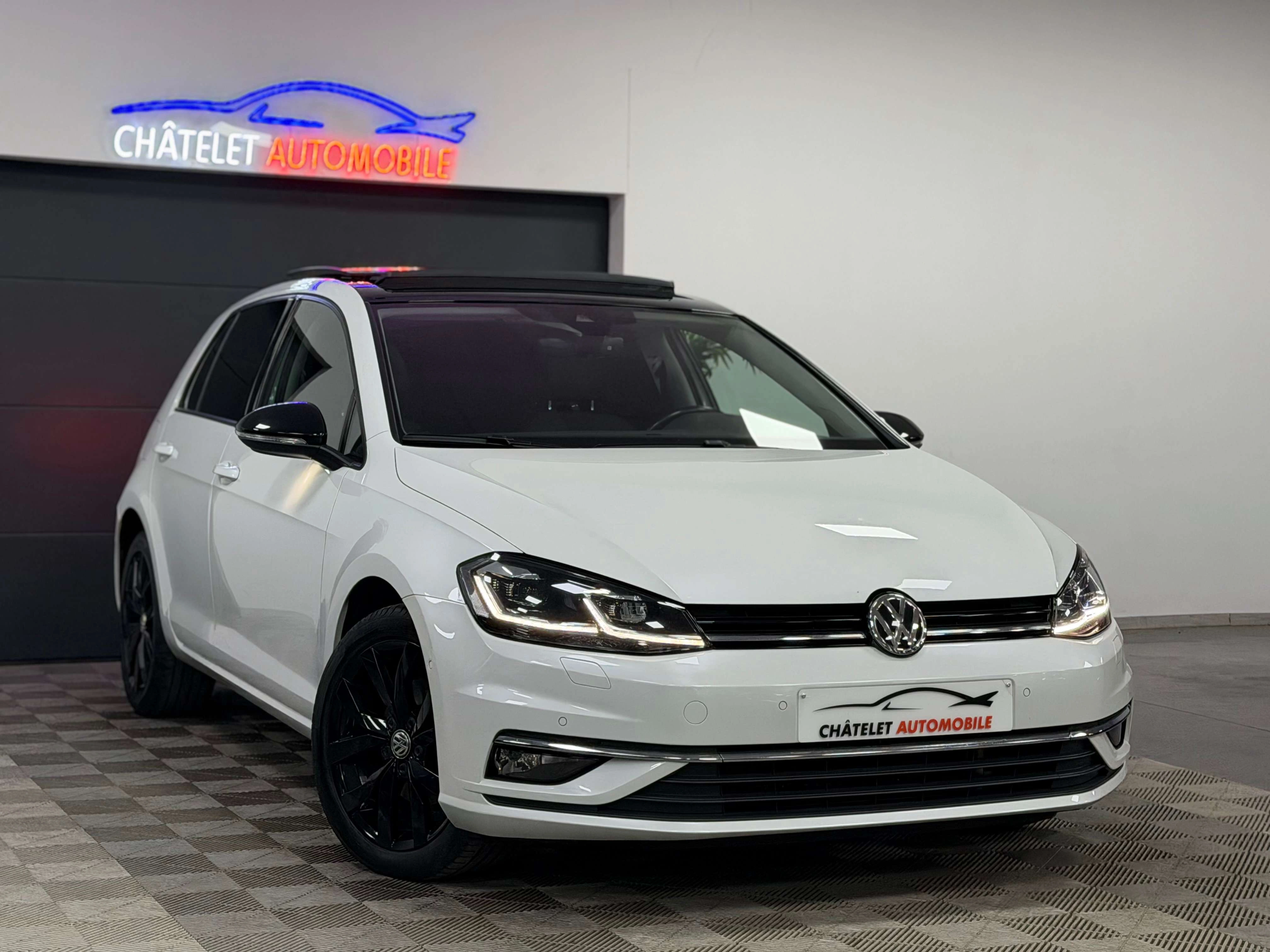 Volkswagen Golf 2.0 CR TDI Highline Caméra Led 12 mois garantie