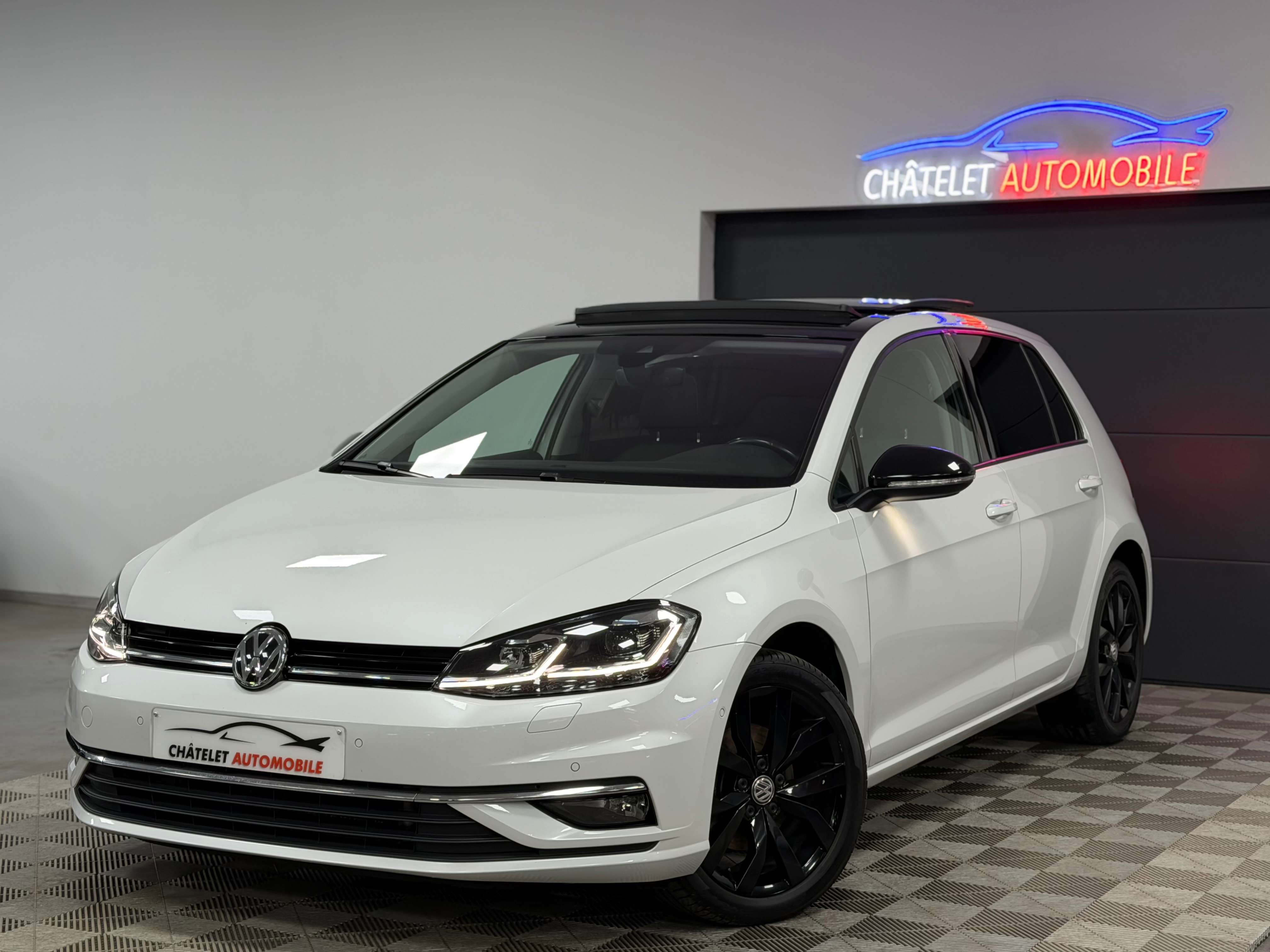 Volkswagen Golf 2.0 CR TDI Highline Caméra Led 12 mois garantie