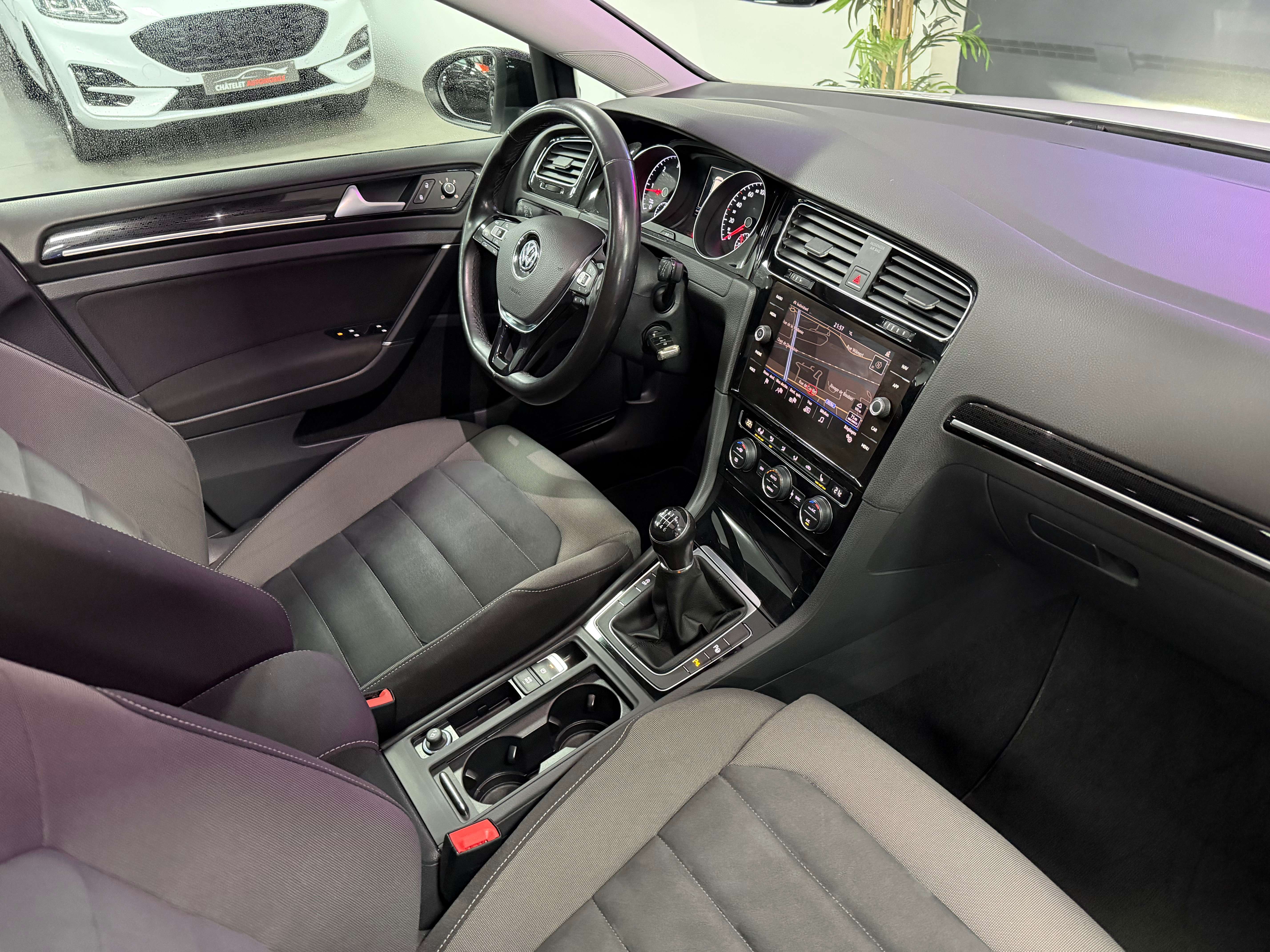 Volkswagen Golf 2.0 CR TDI Highline Caméra Led 12 mois garantie