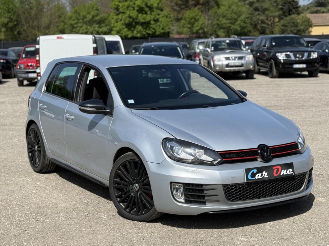 Volkswagen Golf GTI 2.0 TSI 210 DSG6 *I