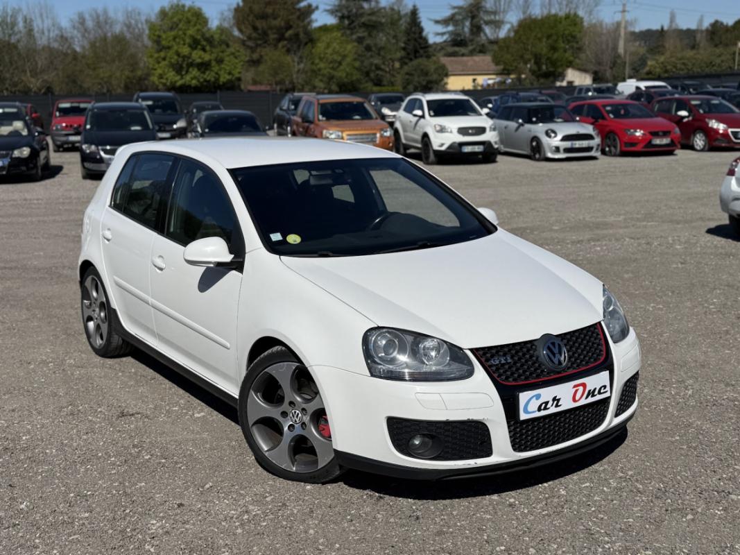 Volkswagen Golf GTI 2.0 T 16S FSI 200cv /I