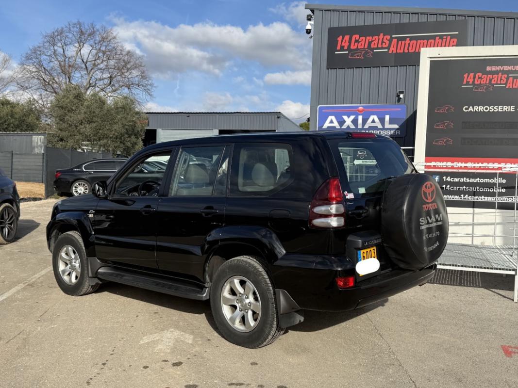 Toyota Land Cruiser 165 3.0 D-4D GX 1ere Main - 39.700 Kms *I