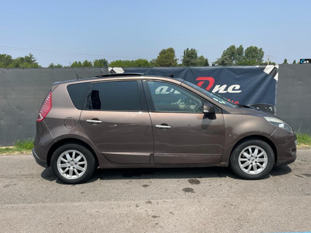 Renault Scenic III 1.5 dCi 110 eco2 Jade EDC Toit Ouvrant * I