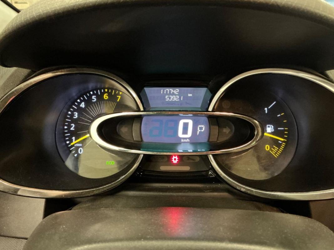 Renault Clio IV TCe 120 Intens EDC * I