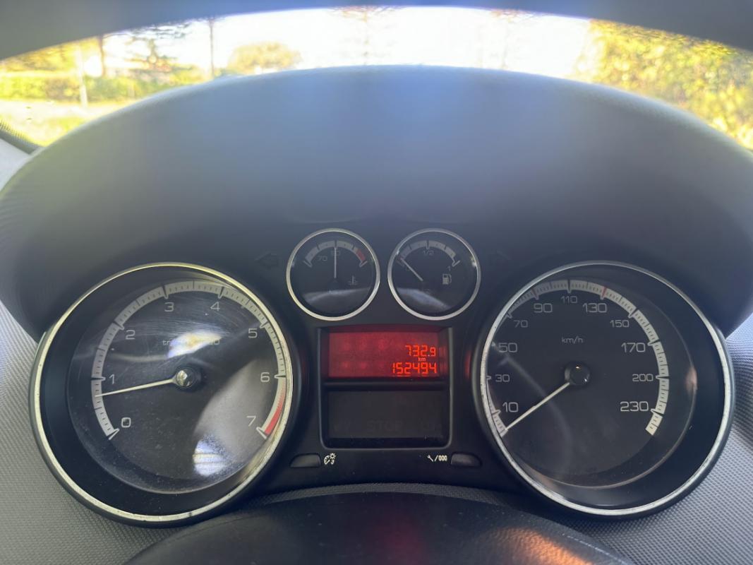 Peugeot 308 1.6 VTi 120ch Confort Pack * I